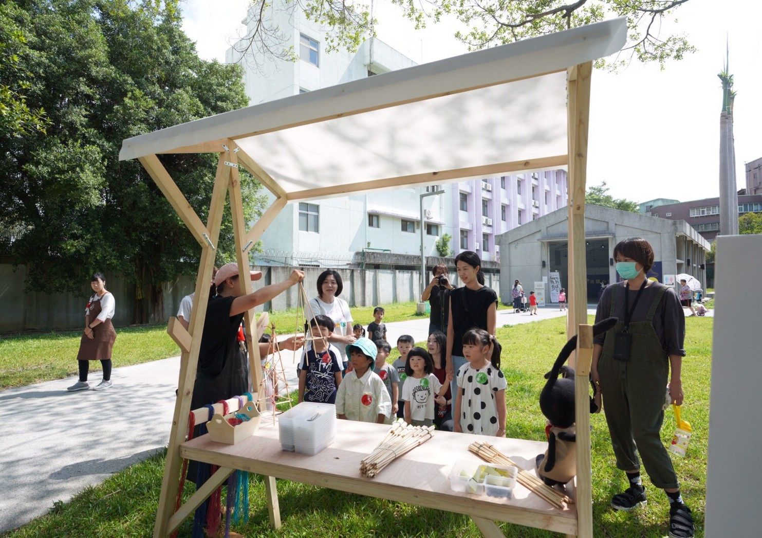 「放送節慶—端午傳愛」系列活動5月30日至6月1日將有「端午民俗小市集」(圖為板橋放送所市集示意照)。(圖/新北市政府文化局)