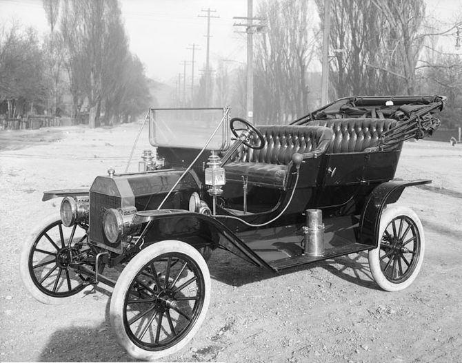 1910Ford-T.jpg