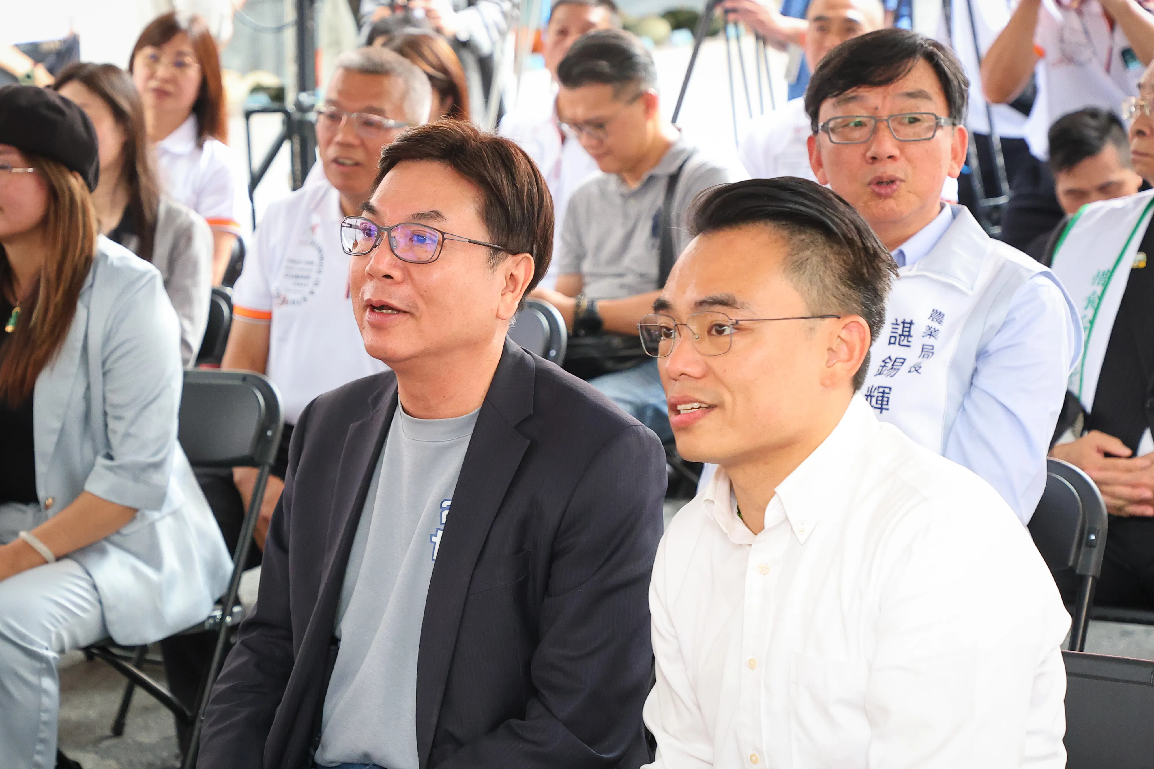 20250606-國民黨立委孟楷（右）、新北市副市長劉和然（左）6日出席114年滬尾南瓜好食行銷記者會。（顏麟宇攝）