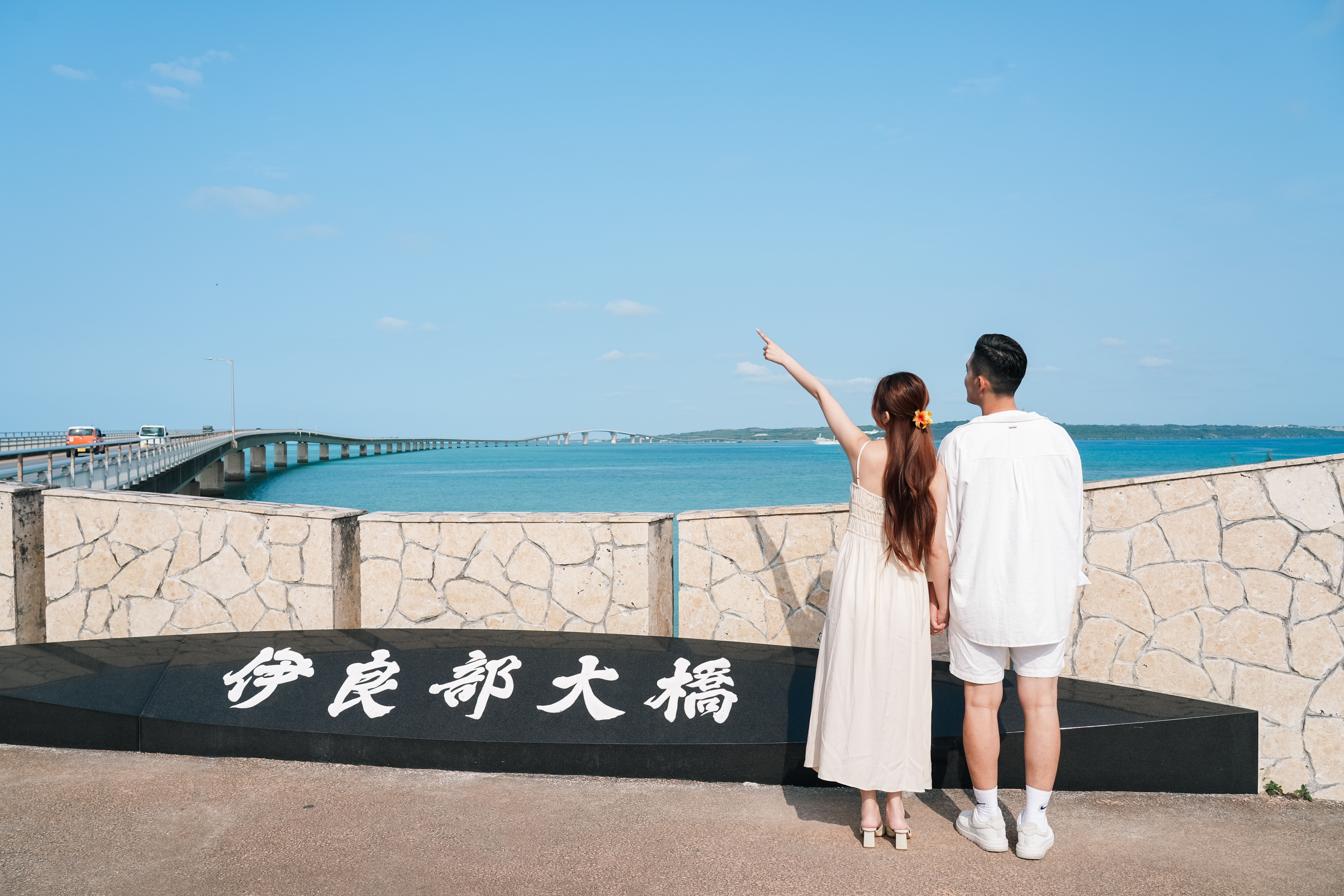 伊良部大橋，是日本最長的免收費橋樑，可以飽覽大海與晴空。（圖：星宇航空）