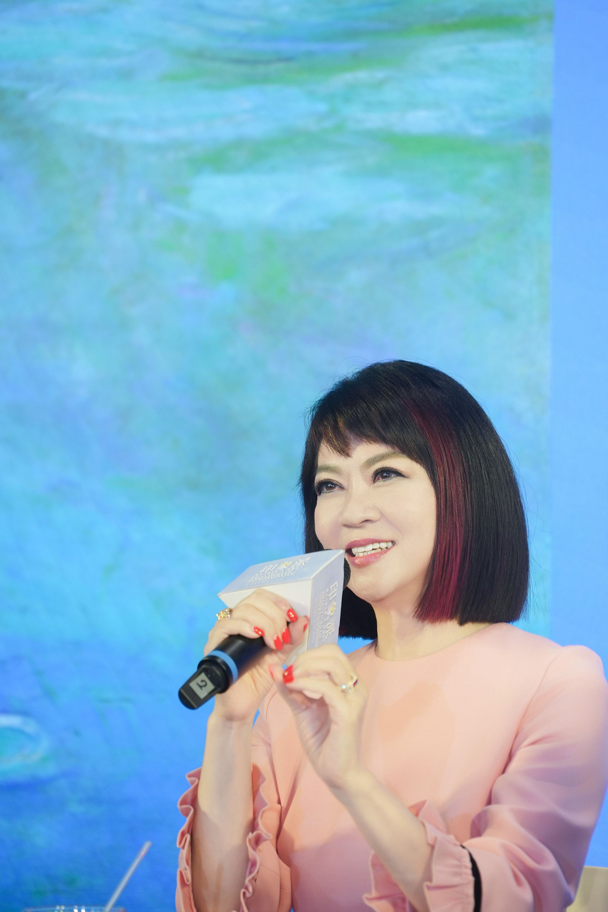 20250610-富邦美術館館長翁美慧10日出席莫內開展記者會。