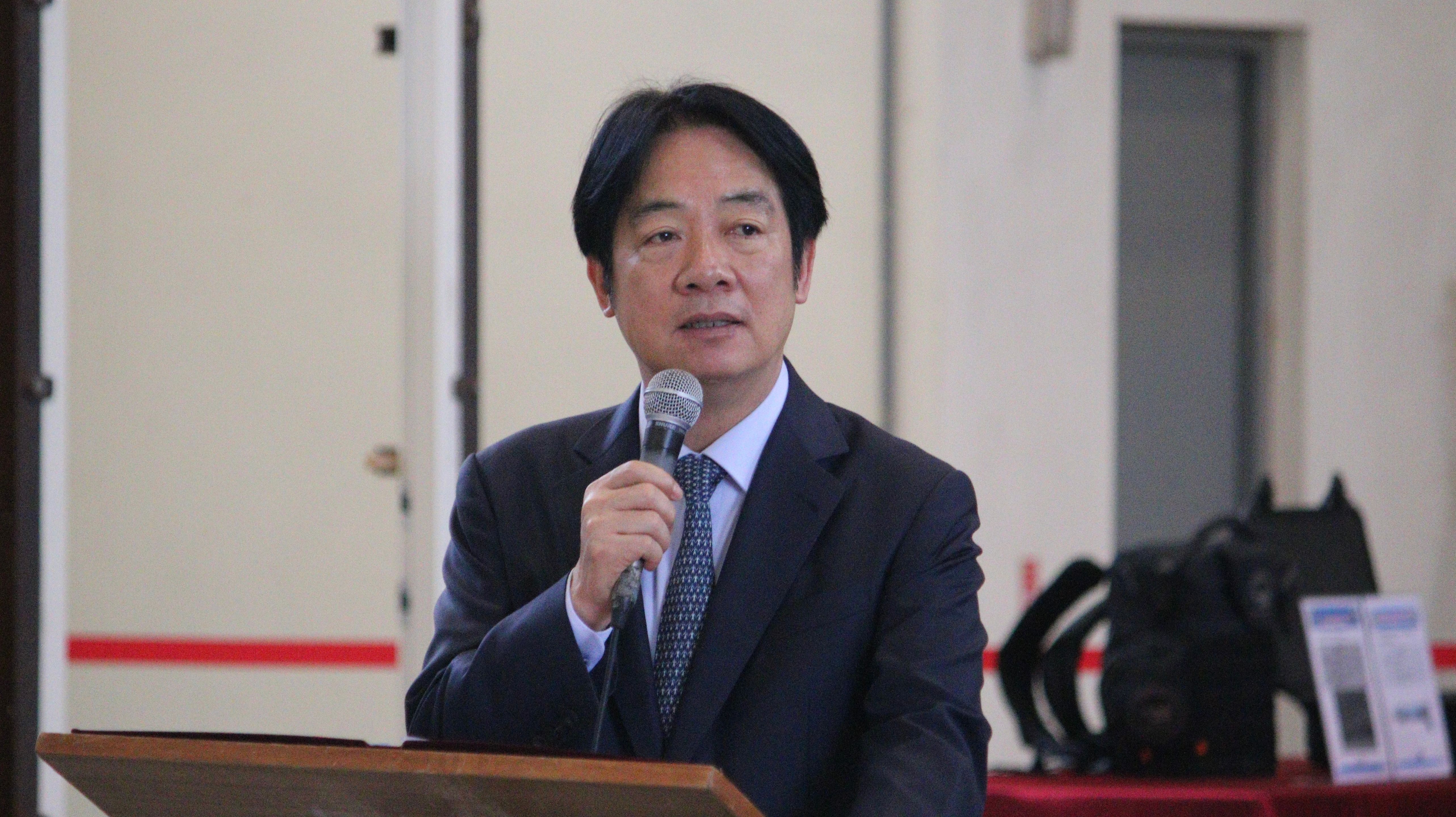 20250613-總統賴清德13日視察內政部警政署反恐訓練中心。（鍾秉哲攝）