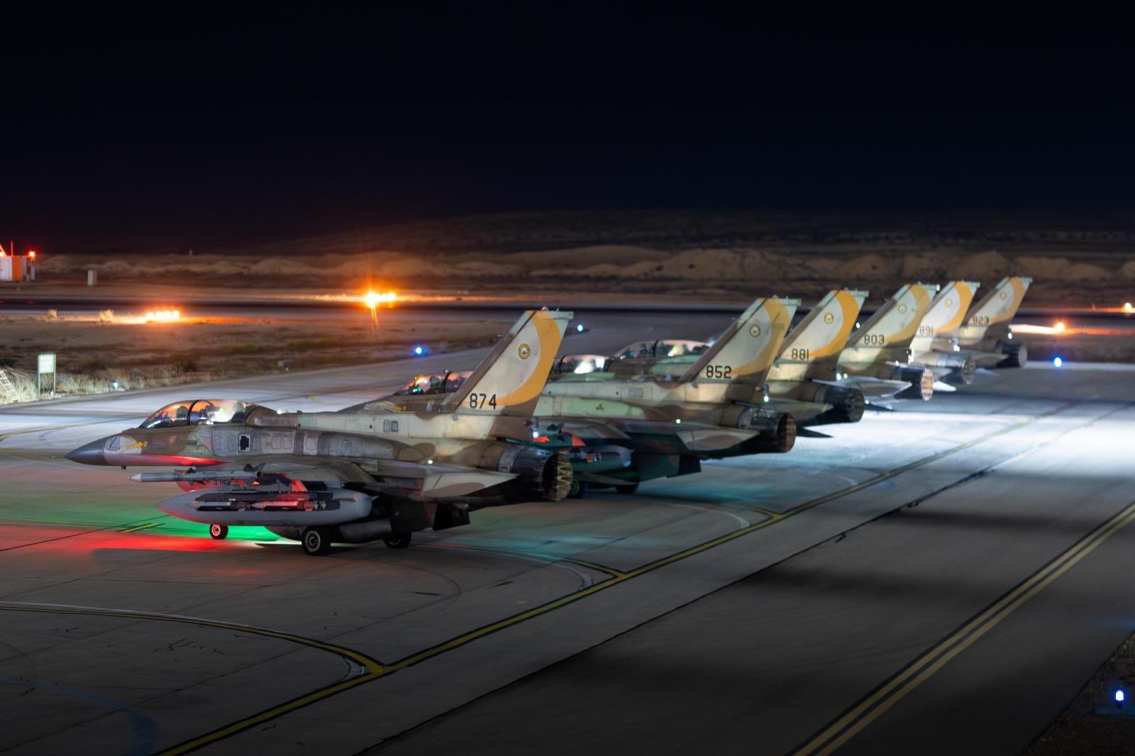 以色列空軍出動200架戰機空襲伊朗，其中包含現役F-16、F-35等多款戰機。（翻攝自IAF粉專）