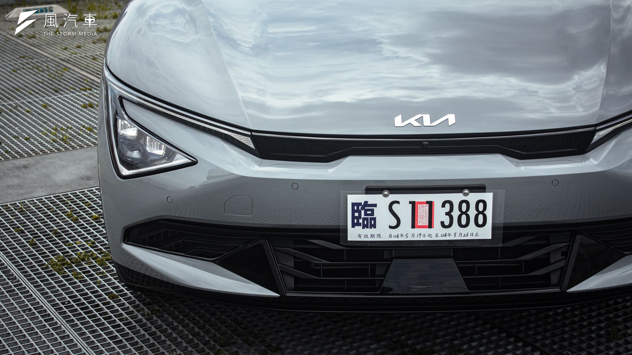2025 Kia The new EV6 以更為時尚的造型及優異的續航力，展現新世代電動車風貌。