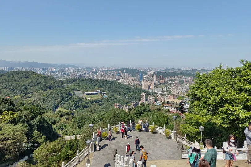 台北捷運旁步道：指南宮千階親山步道。（圖／取自輕旅行－撰風）