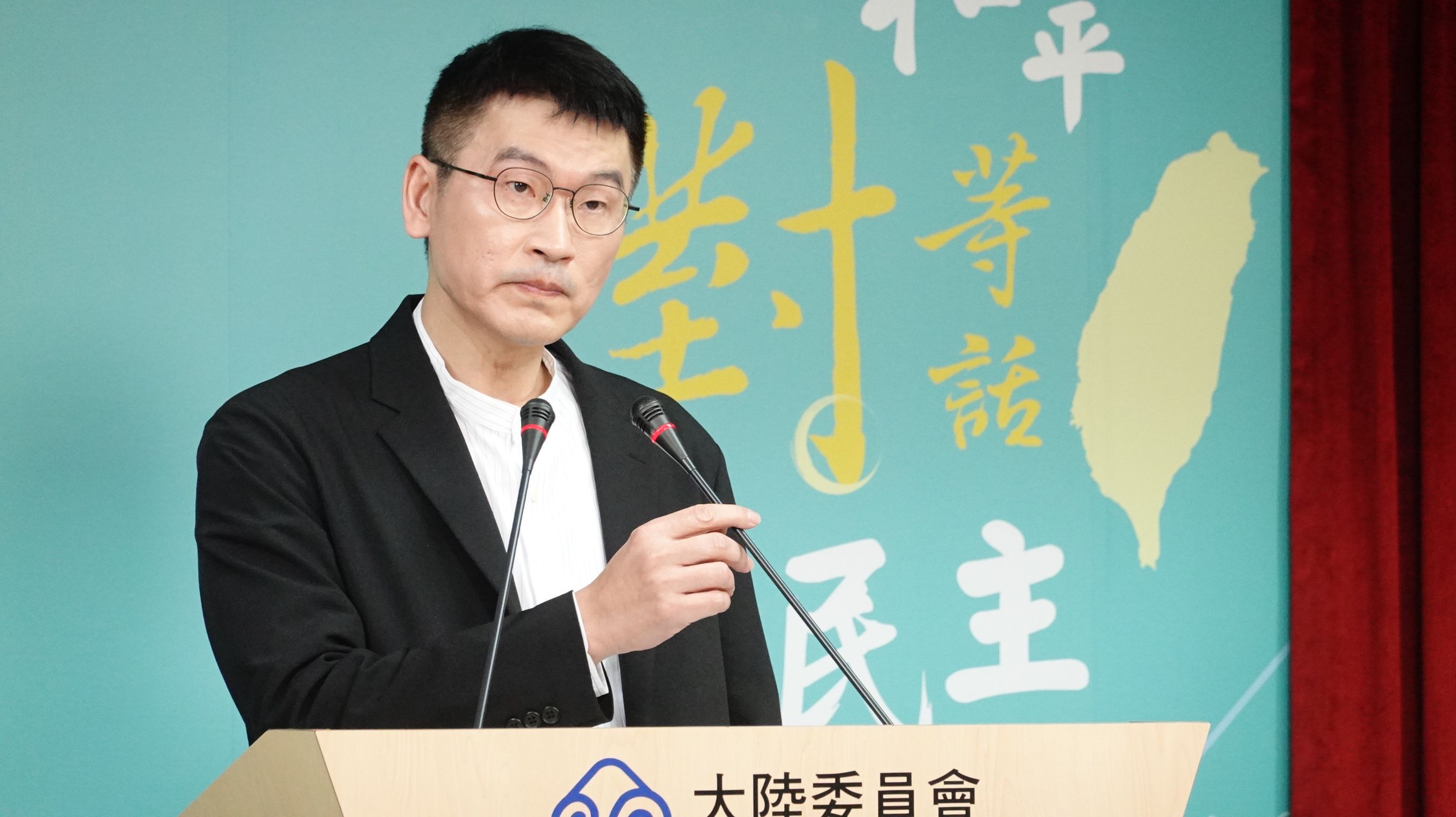 陸委會副主委梁文傑6月19日主持例行記者會。（楊騰凱攝）