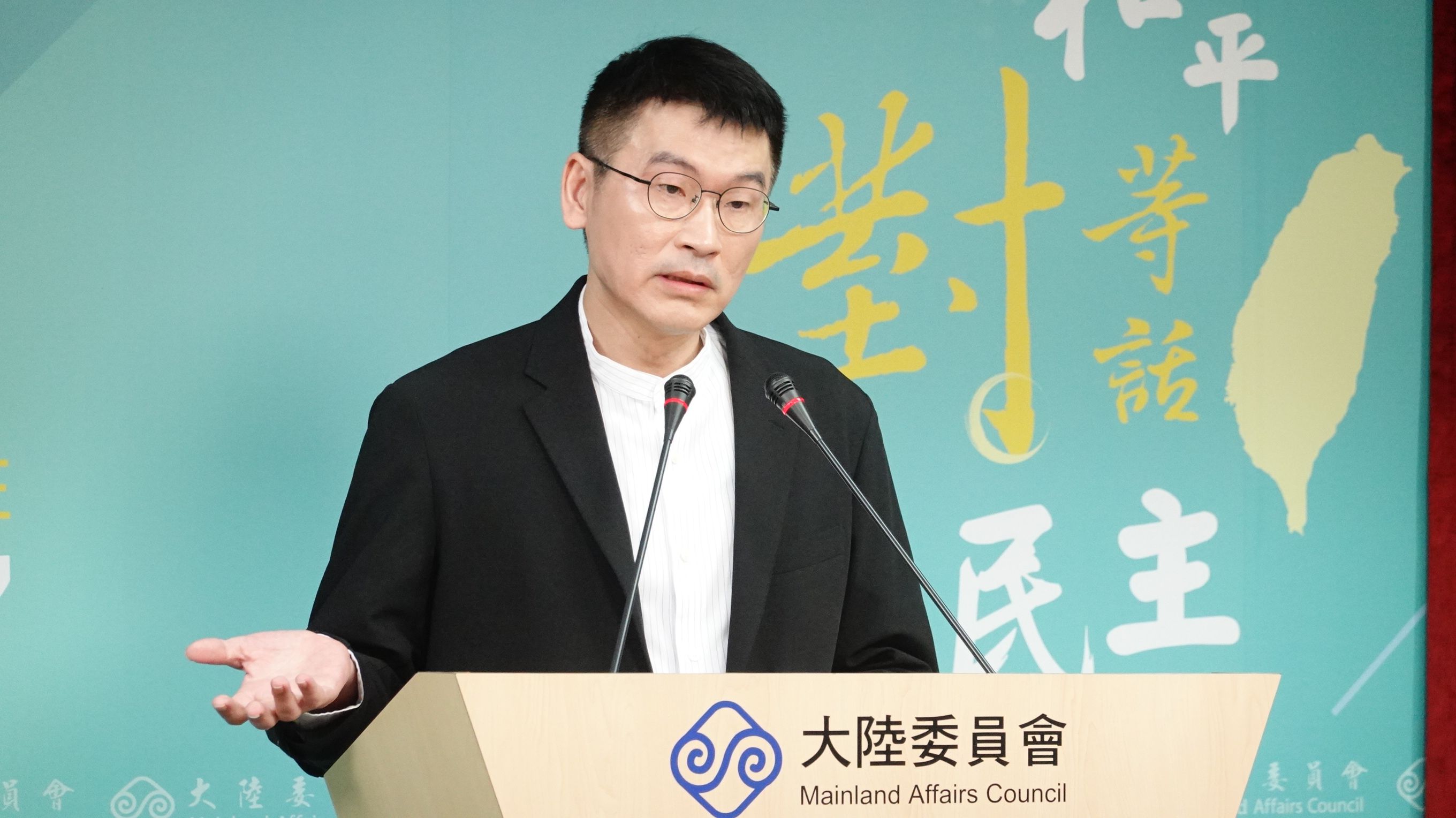 陸委會副主委梁文傑6月19日主持例行記者會。（楊騰凱攝）