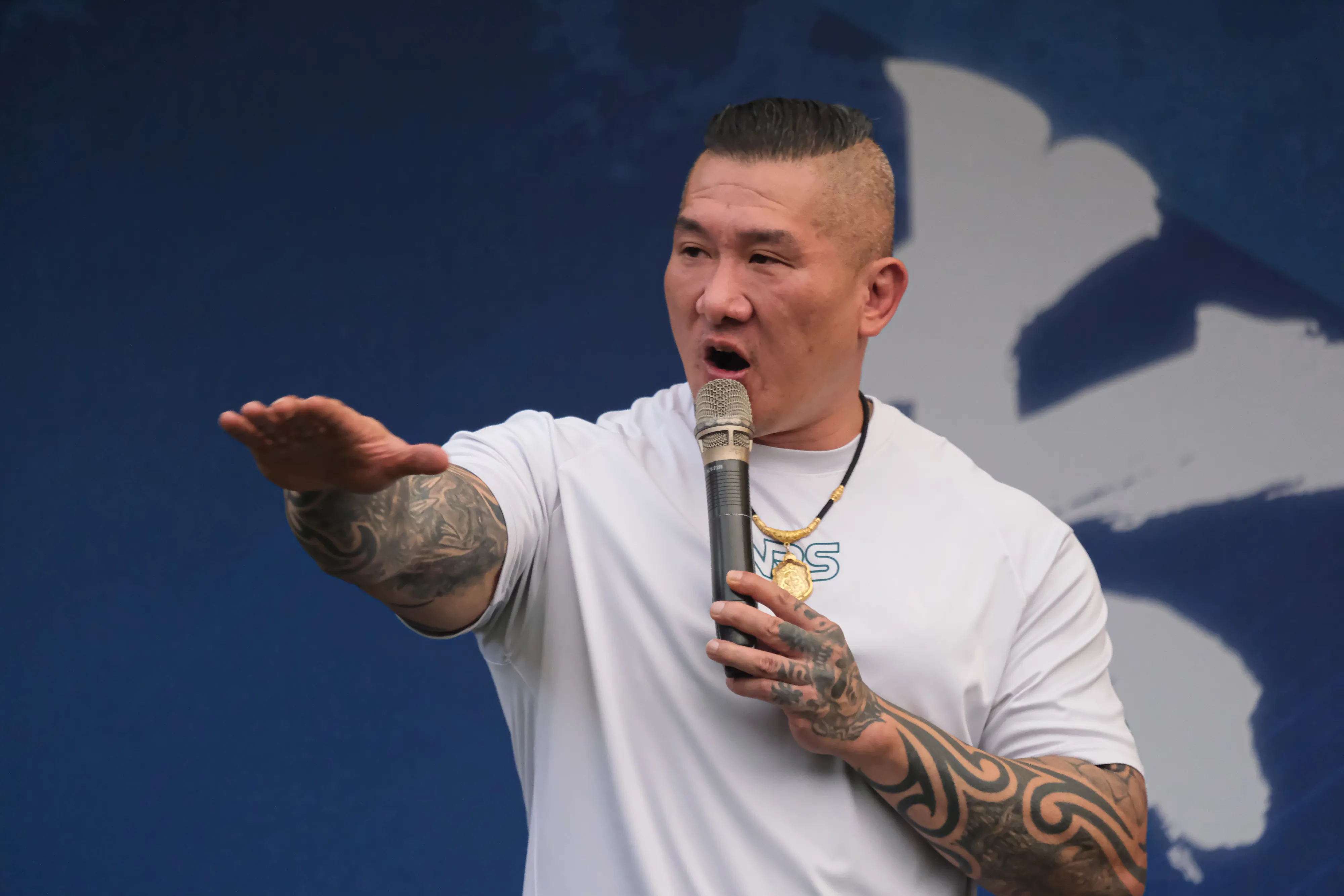 20250621-北北基反惡罷團結大會21日於榮星花園登場，圖為網紅館長。（劉偉宏攝）