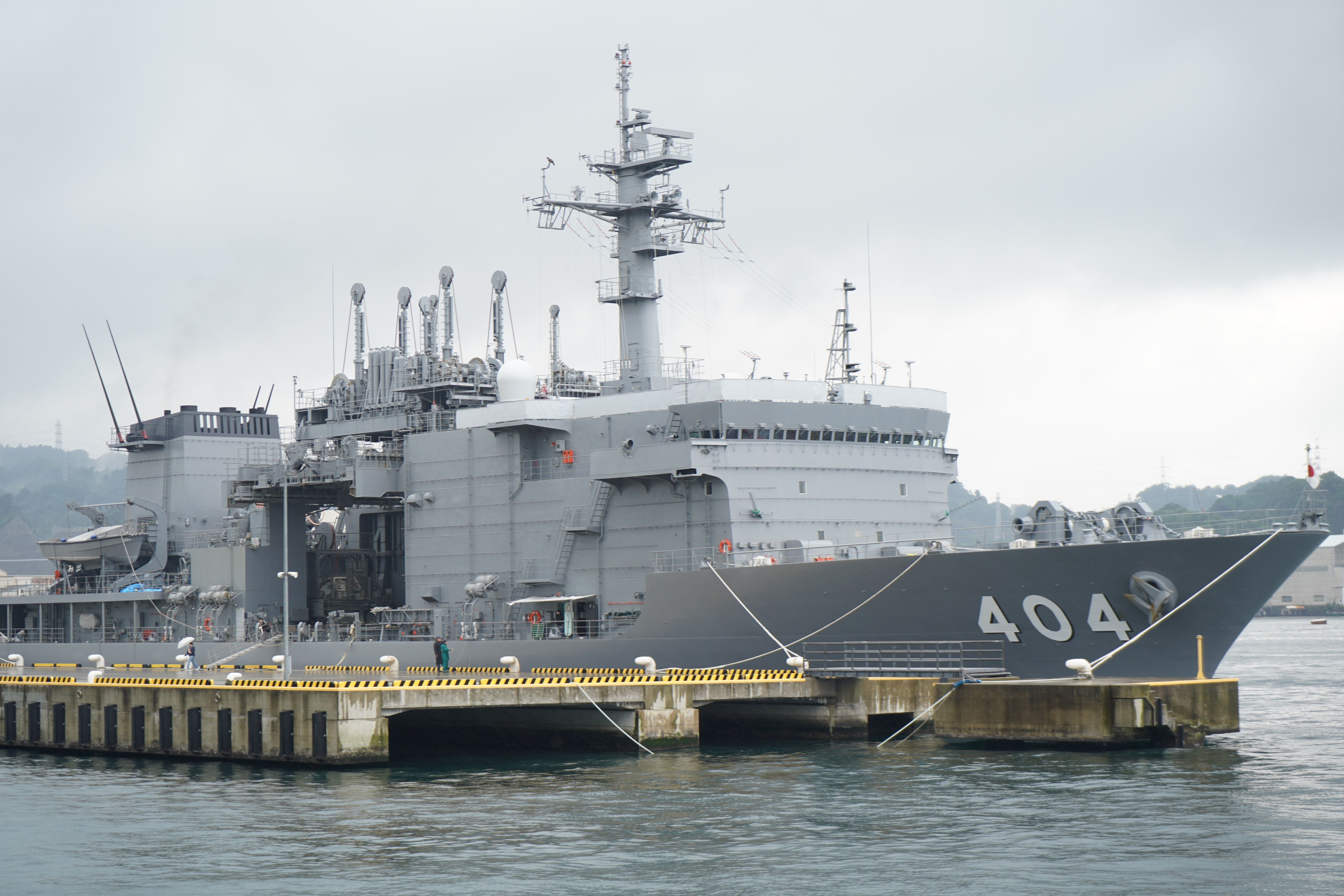 日本自衛隊潛艦救難艦。（張曜麟攝）