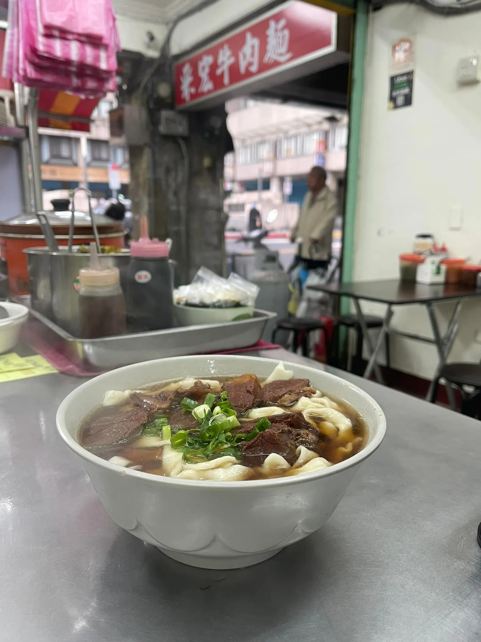 雙北牛肉麵推薦：采宏牛肉麵－原建宏牛肉麵（圖／取自采宏牛肉麵－原建宏牛肉麵臉書粉專）
