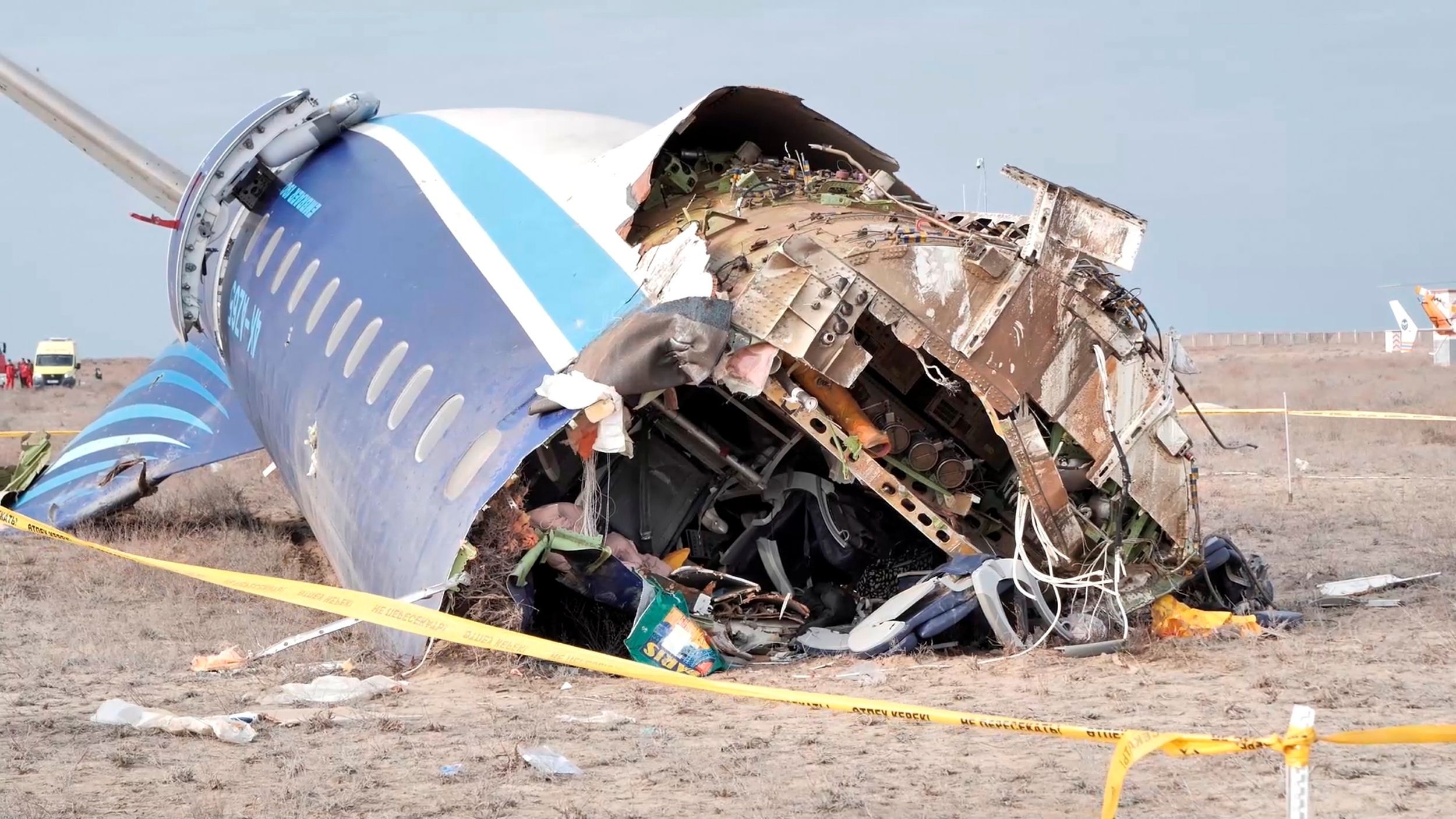 亞塞拜然航空2023年在哈薩克發生墜機死亡事故。（美聯社）