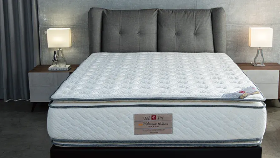 德泰彈簧床致力研發適合東方人體型與睡眠習慣的床墊，包含極品系列、名流系列、典雅系列、精緻系列及健康系列。（圖／取自德泰彈簧粉專）