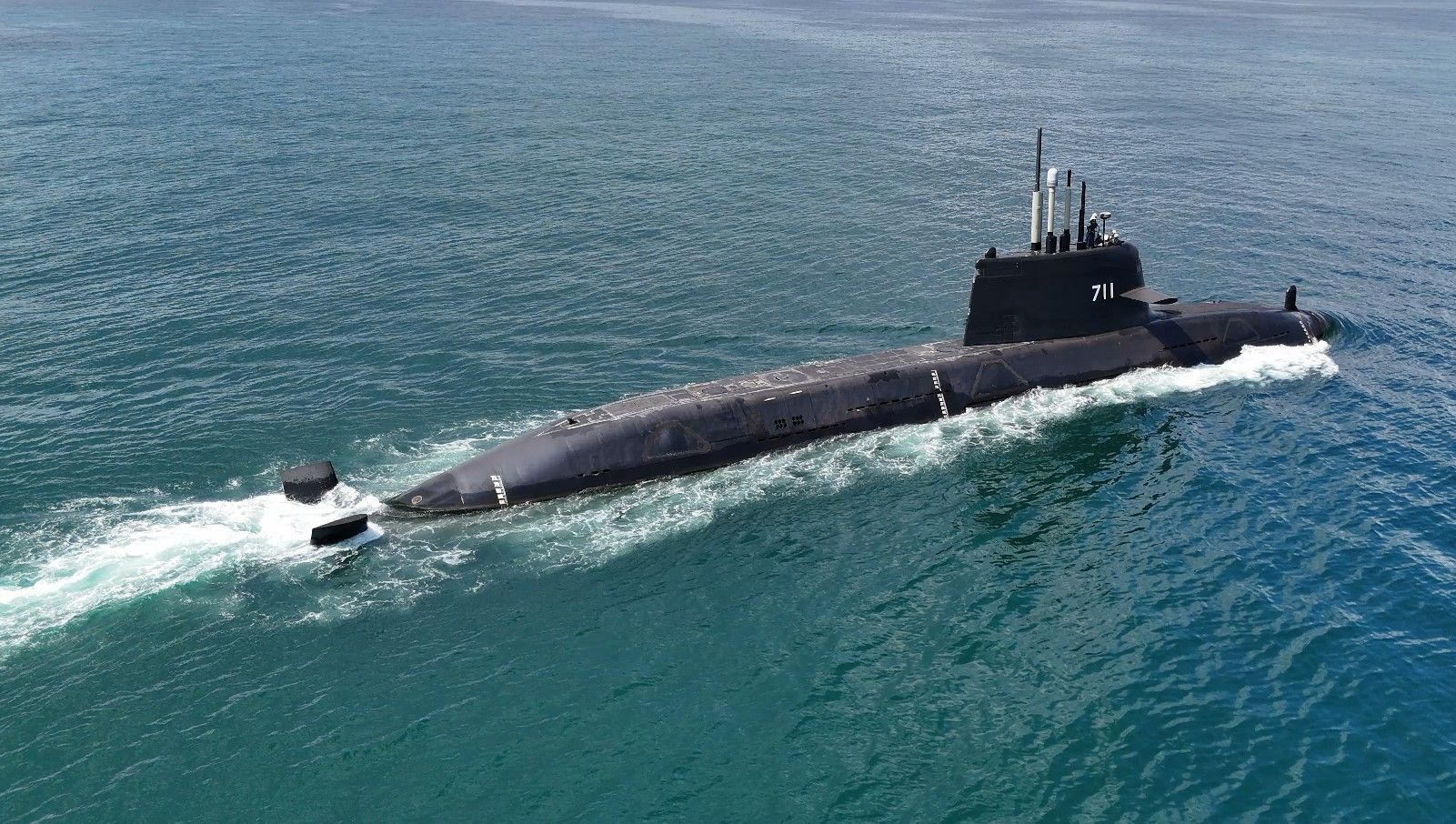 20250703-國造潛艦「海鯤號」 今（3）日實施第3次海上測試。（台船提供）
