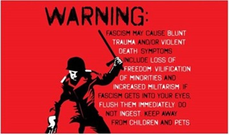 黨者尚黑。假民主自由之名扣人帽子(例如「雜質」)，行法西斯之實者。（taskforcebutler.org/what-is-fascism）