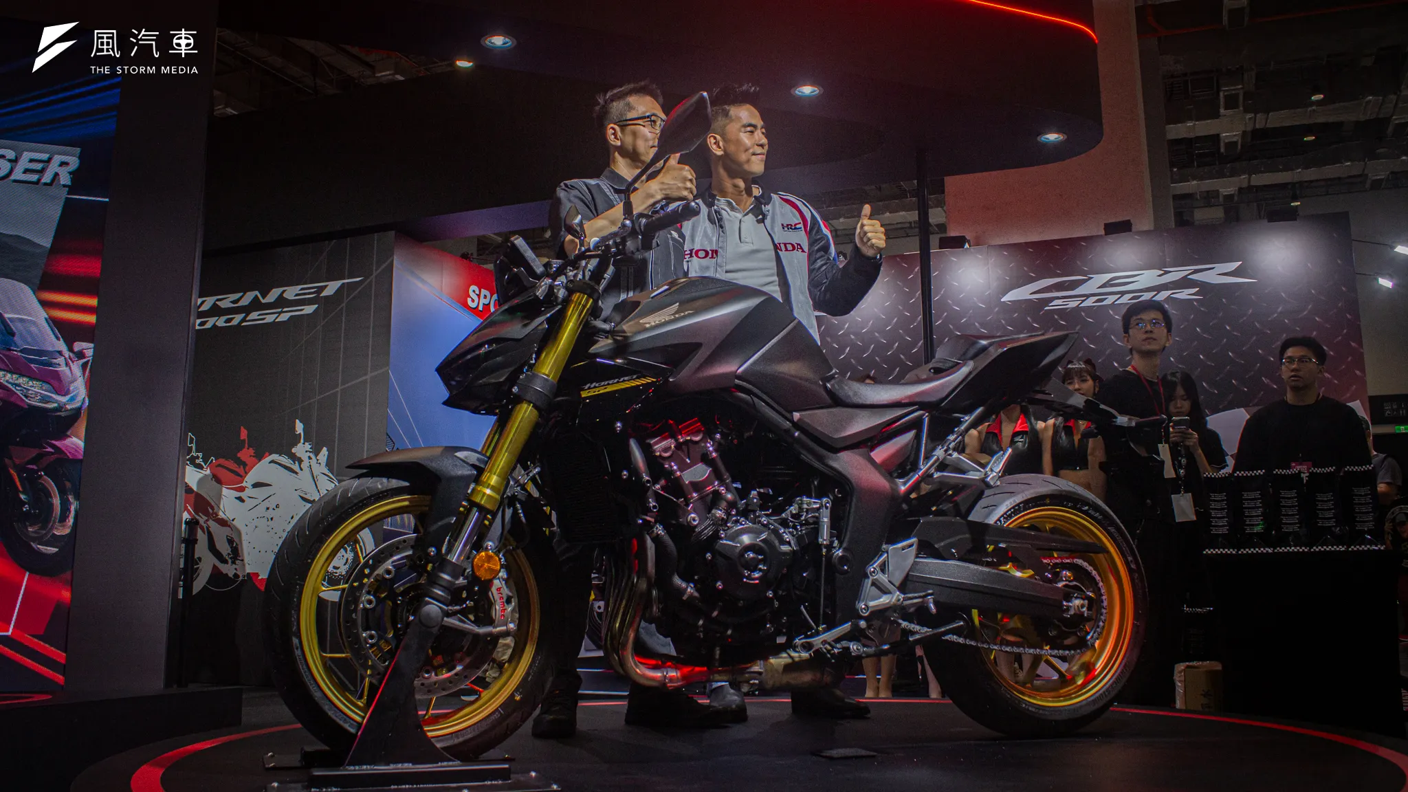 台灣本田正式引進 Hornet 1000SP 作為當家公升級街跑車種，接替原先的 CB1000R 的市場定位。