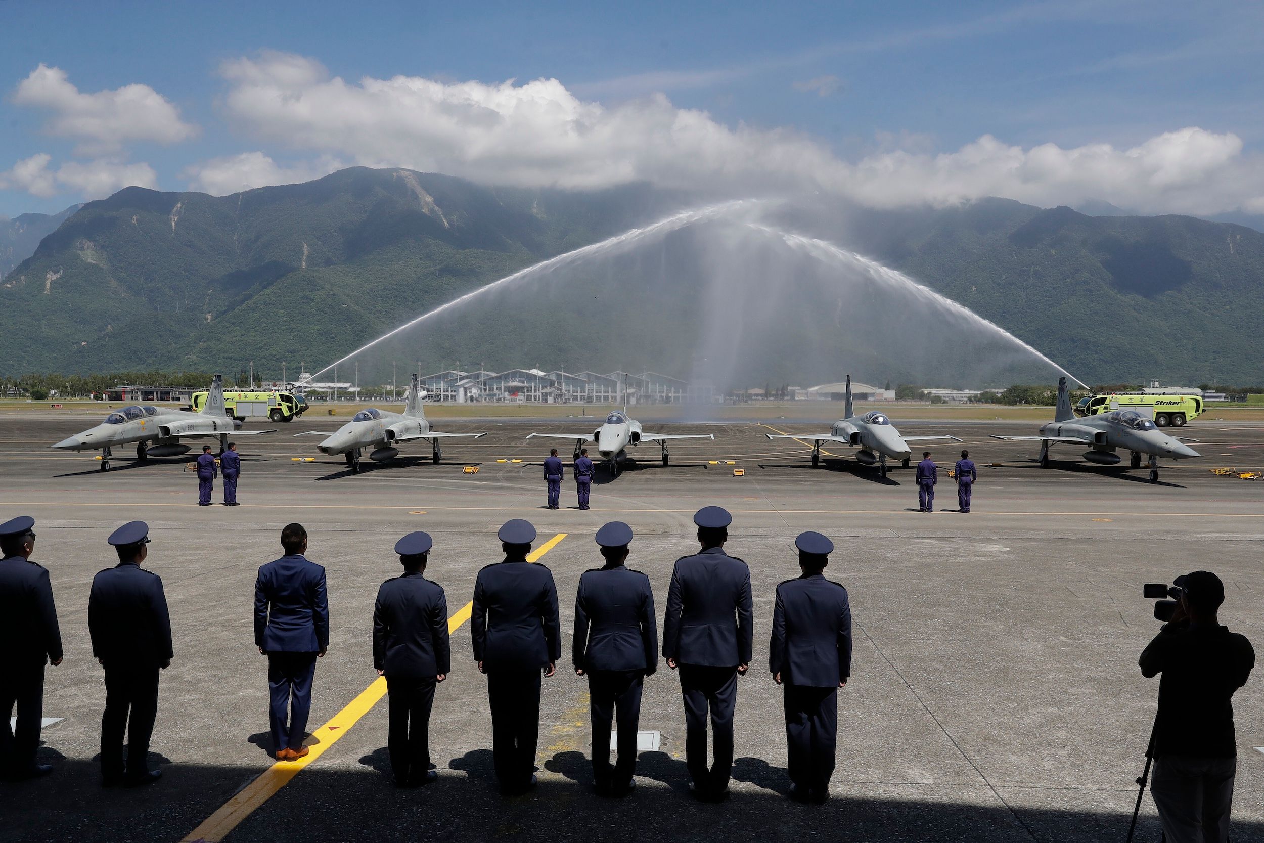 2025年7月4日，花蓮的空軍基地舉行F-5E的退役儀式。（美聯社）