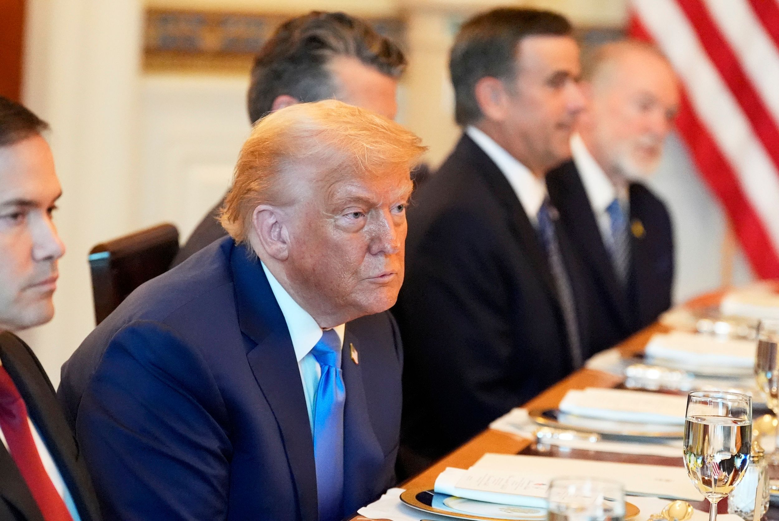 2025年7月7日，川普在華盛頓白宮會見以色列總理本雅明・納坦雅胡。（美聯社）