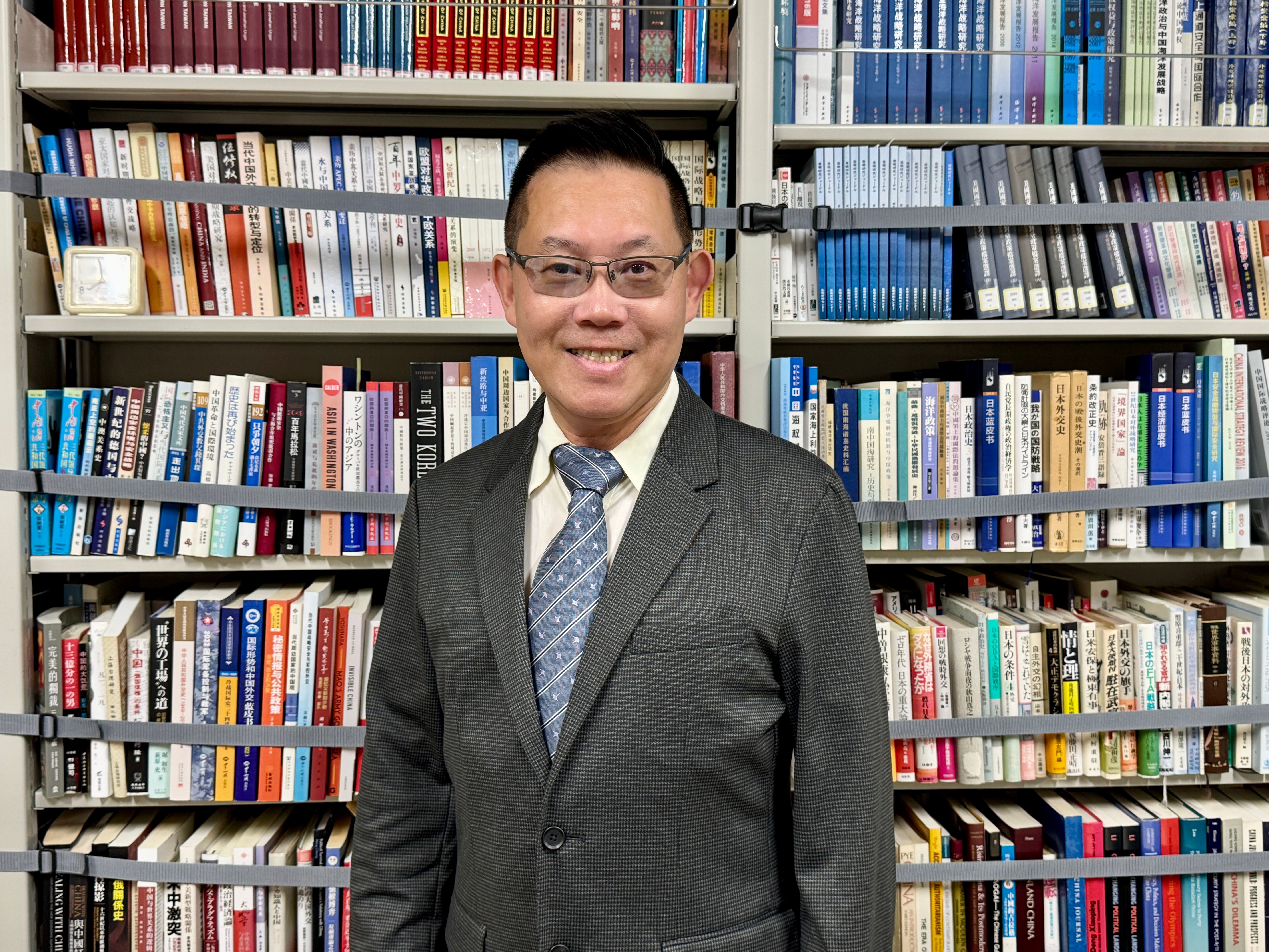 2025年7月の参議院選挙終盤、東京大学特任研究員・林泉忠氏は「外国人政策」や「排外主義」が争点化していることに懸念を示した。黃信維。