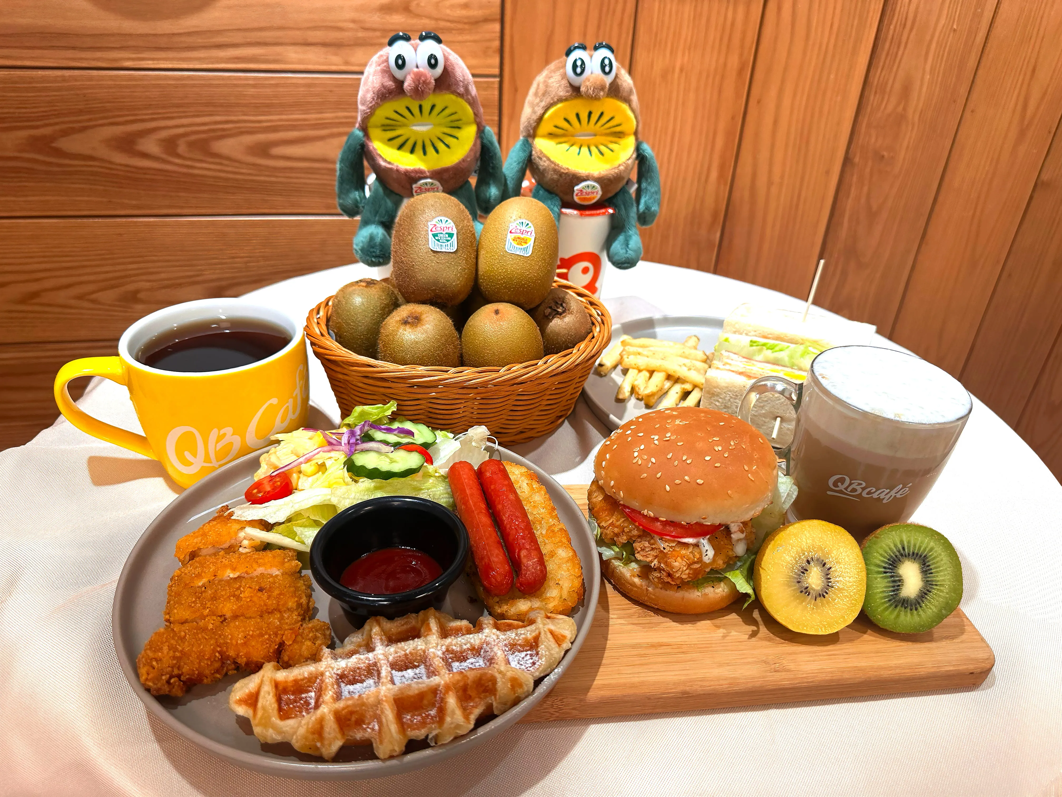 Zespri 奇異果富含高密度營養，搭配Q Burger高品質早餐，開啟美好早晨。圖片來源：Q Burger 