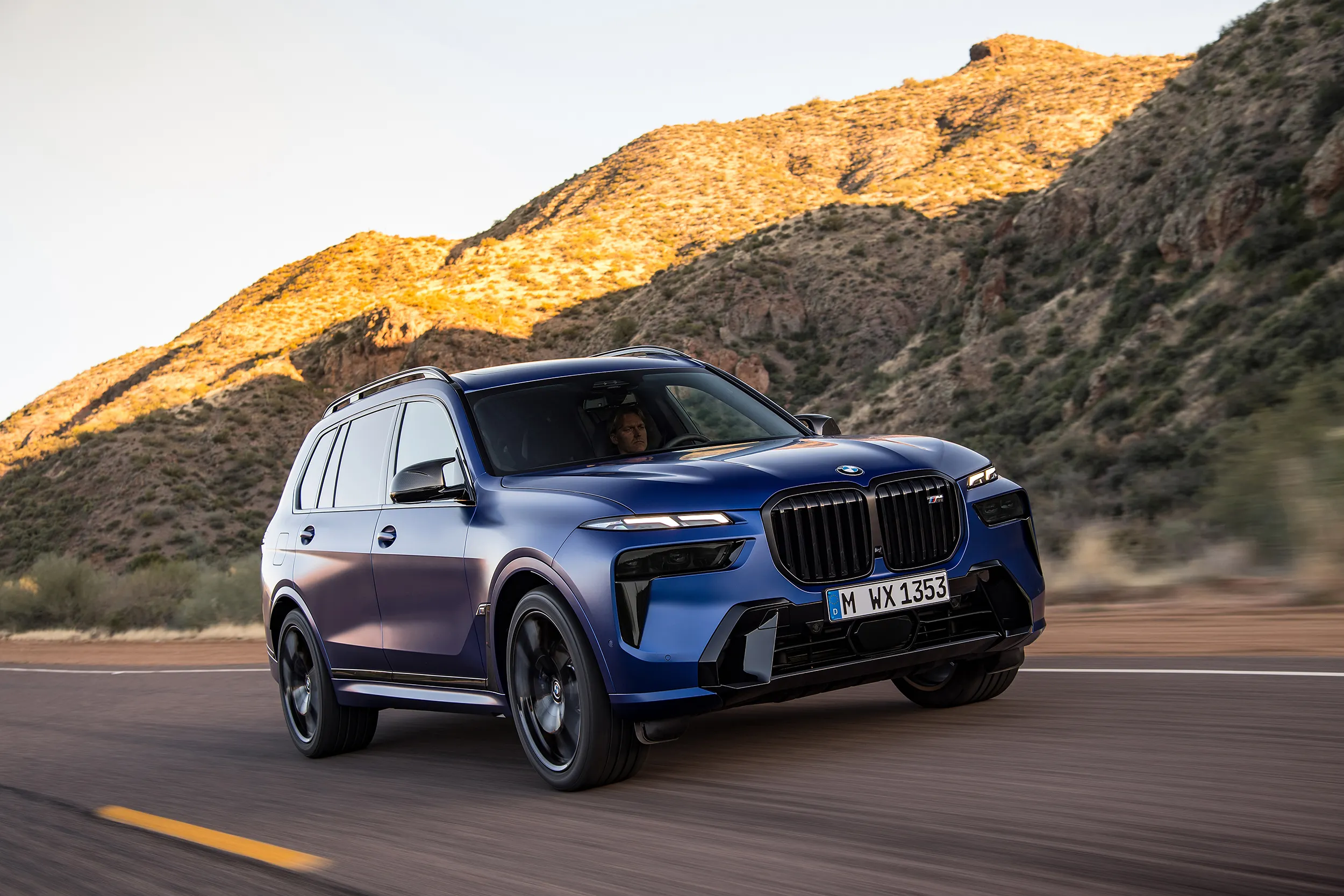▲如果BMW X7從529萬降至300萬，這樣的價格優勢，勢必讓競爭對手Audi Q7感到壓力。（圖 / BMW）