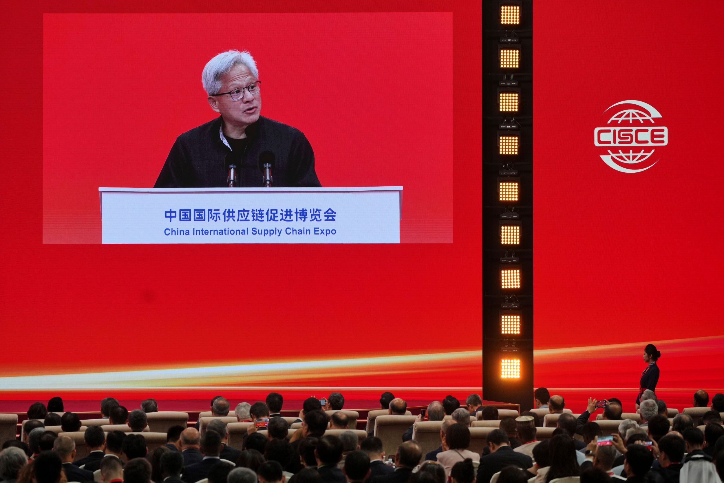 Nvidia CEOのジェンセン・ファン、中国サプライチェーン促進博覧会に出席。（AP通信）