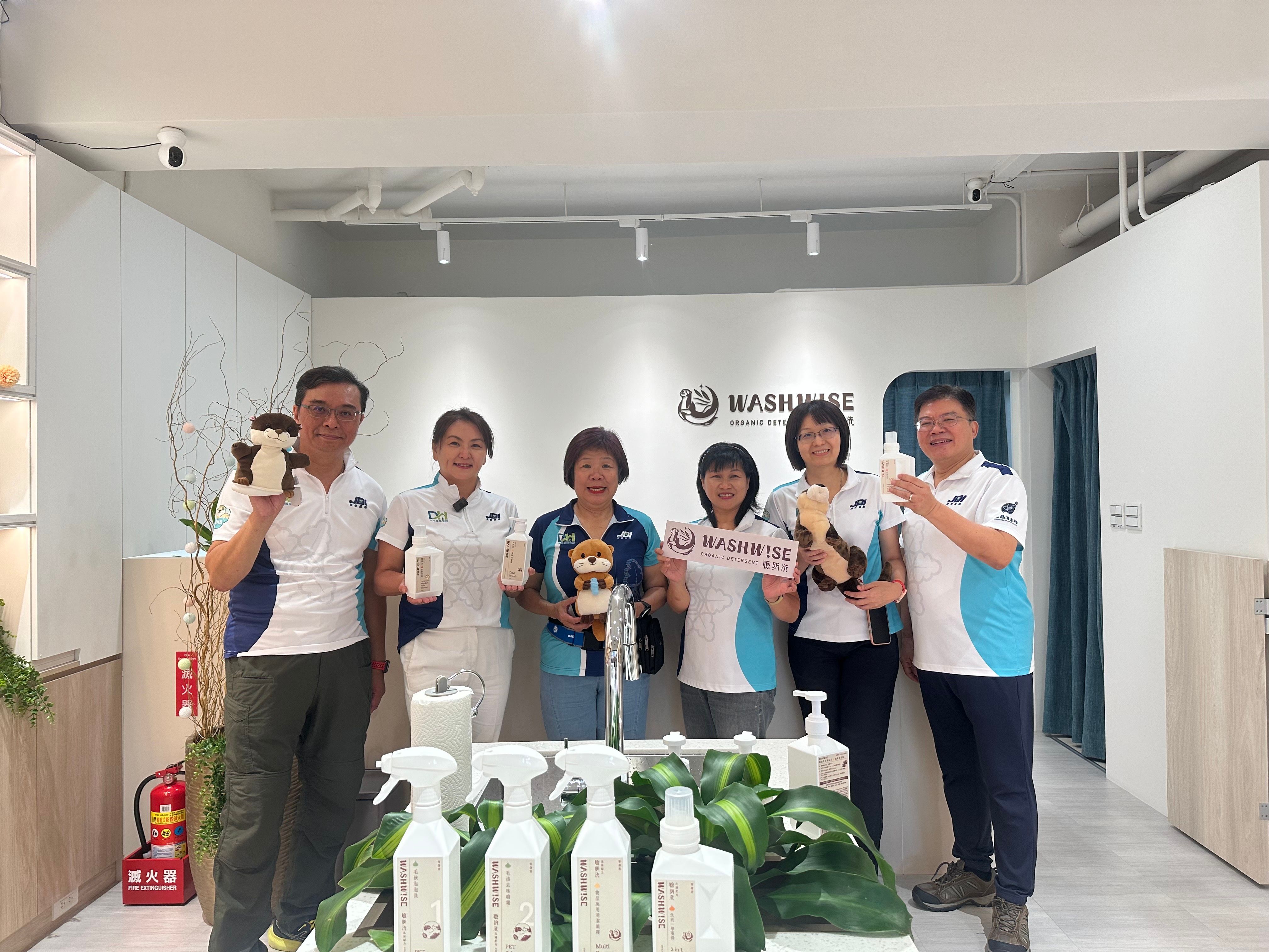 重新設計產品包裝和吉祥物水獺，除了質感升級外更拉近與顧客的距離。圖/風傳媒拍攝