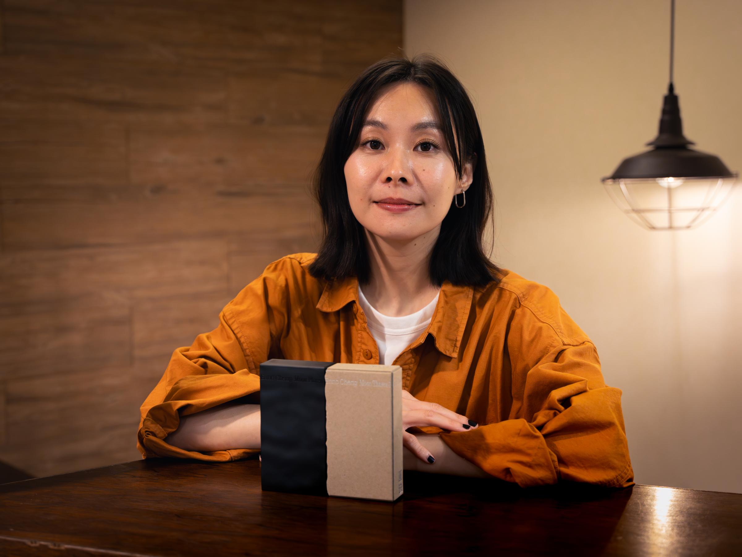 歌手鄭宜農今年5月發行個人第2張全台語創作專輯《圓缺》。（圖／李予樂攝）