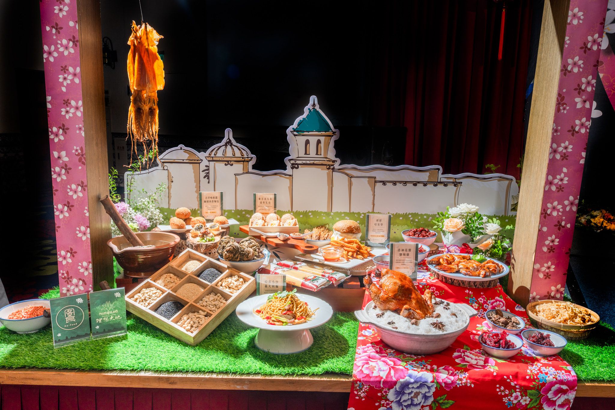 理想大地主廚團隊，創作出五道嶄新的客家料理。（圖／客家委員會提供）