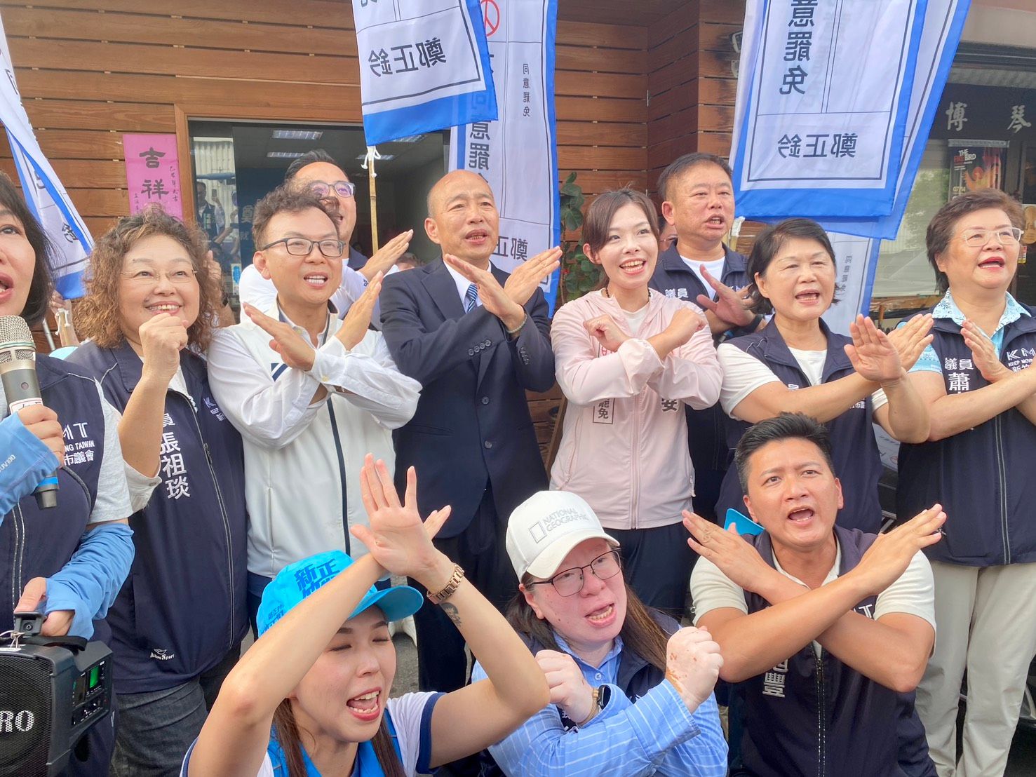 立法院長韓國瑜呼籲新竹市民集中力量，一定要站出來投下「不同意罷免」票。（圖／鄭正鈐立委辦公室提供）