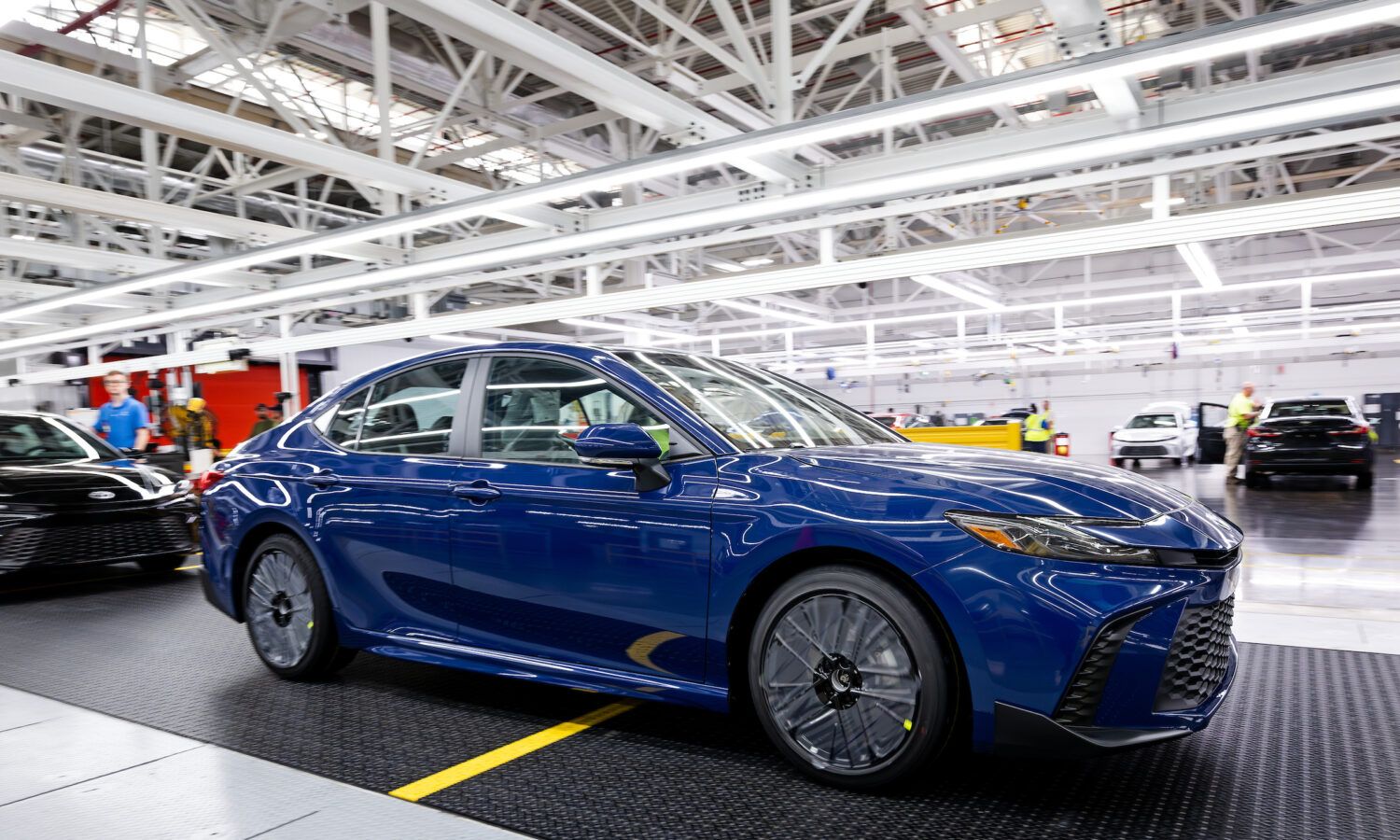 TMMK_MY2025Camry_Prod_Hero-1500x900.jpg