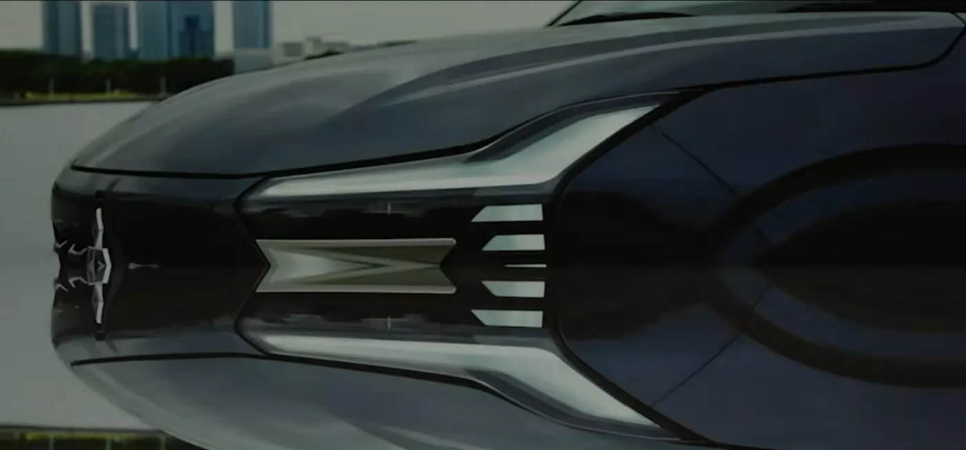 ▲官方臉書影片有彩蛋！新車來歷就是即將上市的XForce。（圖／三菱）