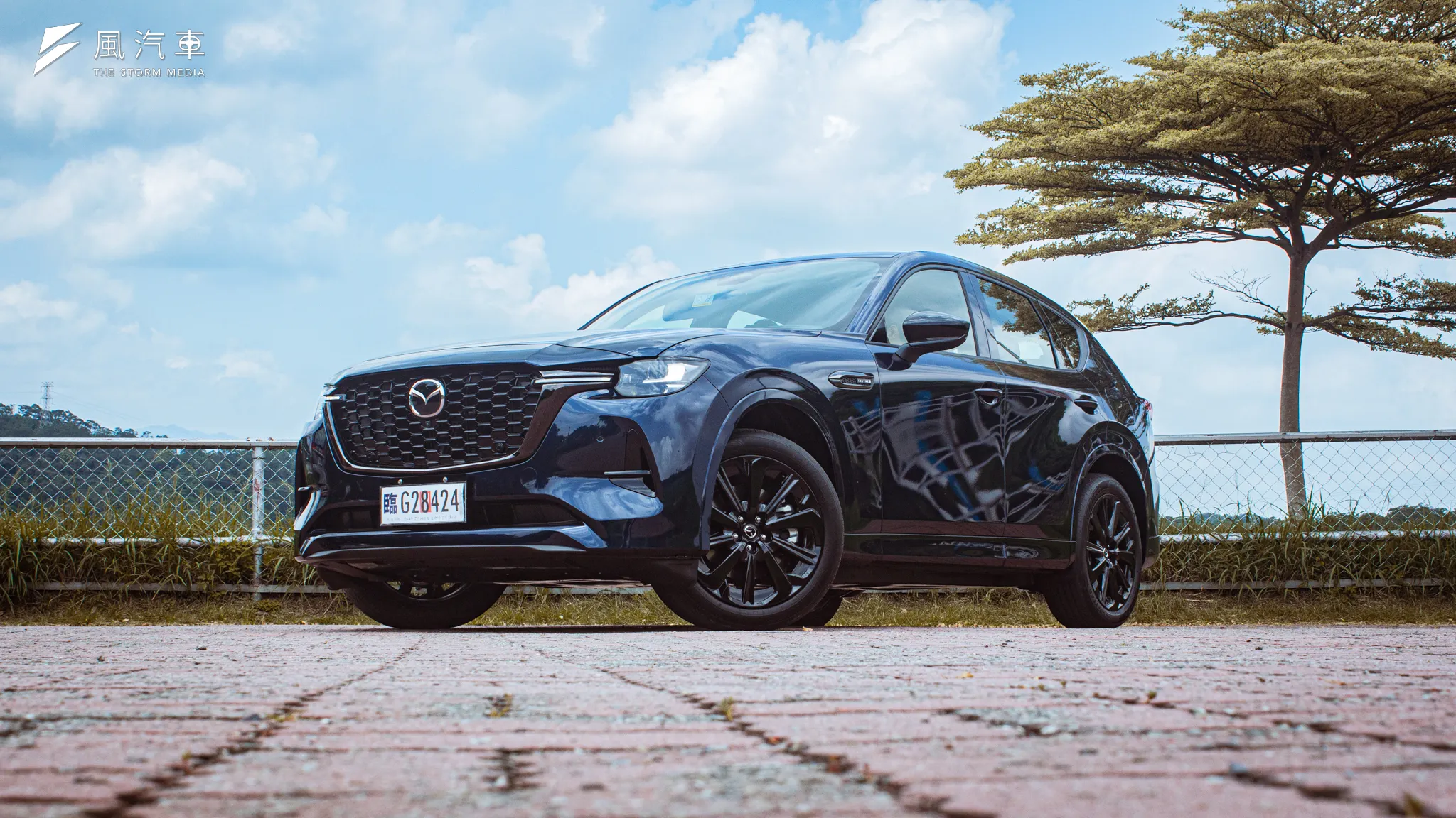 Mazda CX-60 迎來推出後首次改款，外觀維持品牌最新視覺設計並沒有特別改變。