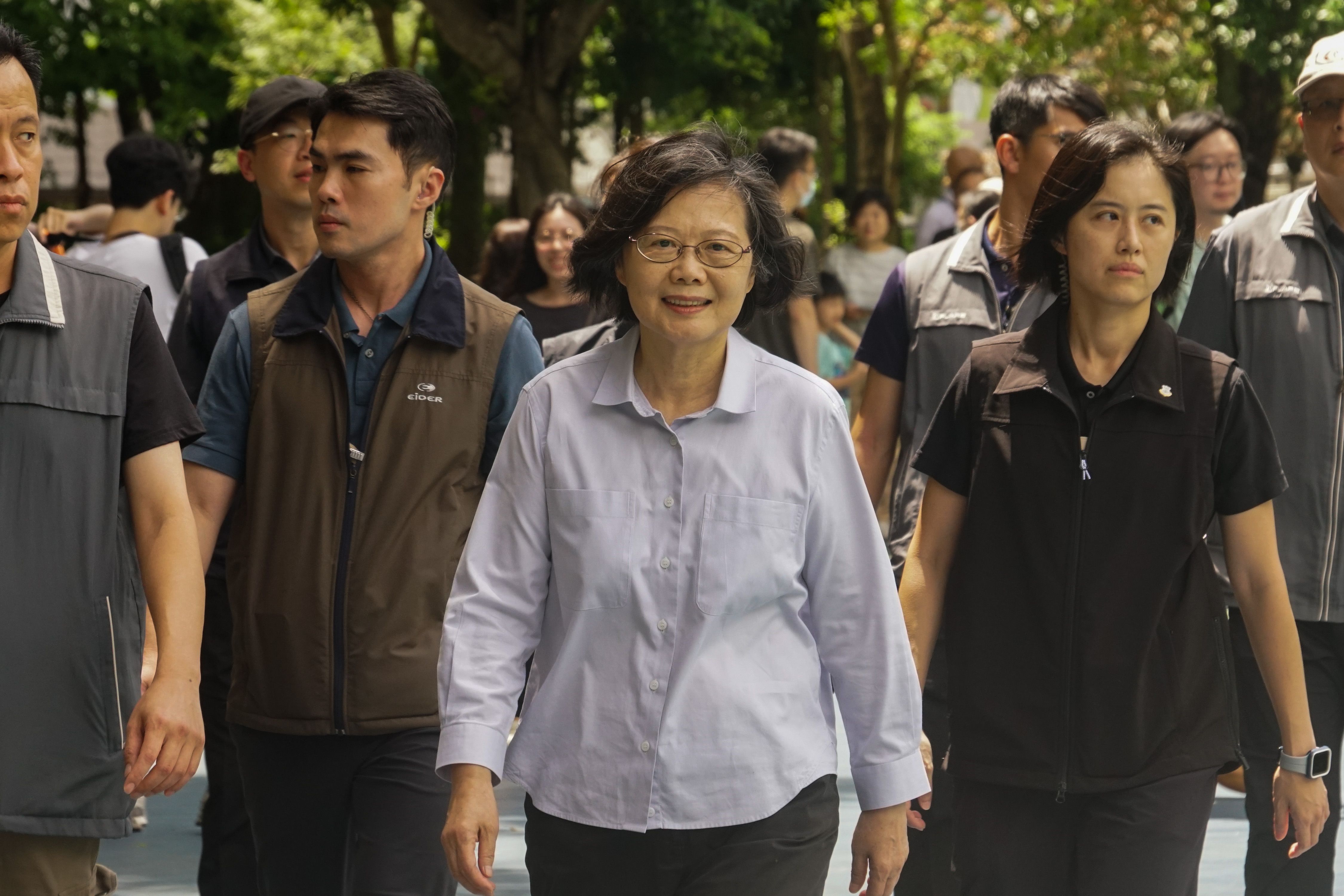 20250726-前總統蔡英文至大安區建安國小投票。（蔡親傑攝）