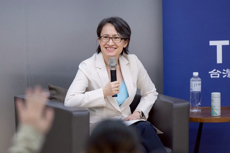 蕭美琴出席「與蕭美琴副總統對話」活動，提出「捍衛穩定的現狀是我們的選擇」。（取自總統府網站）