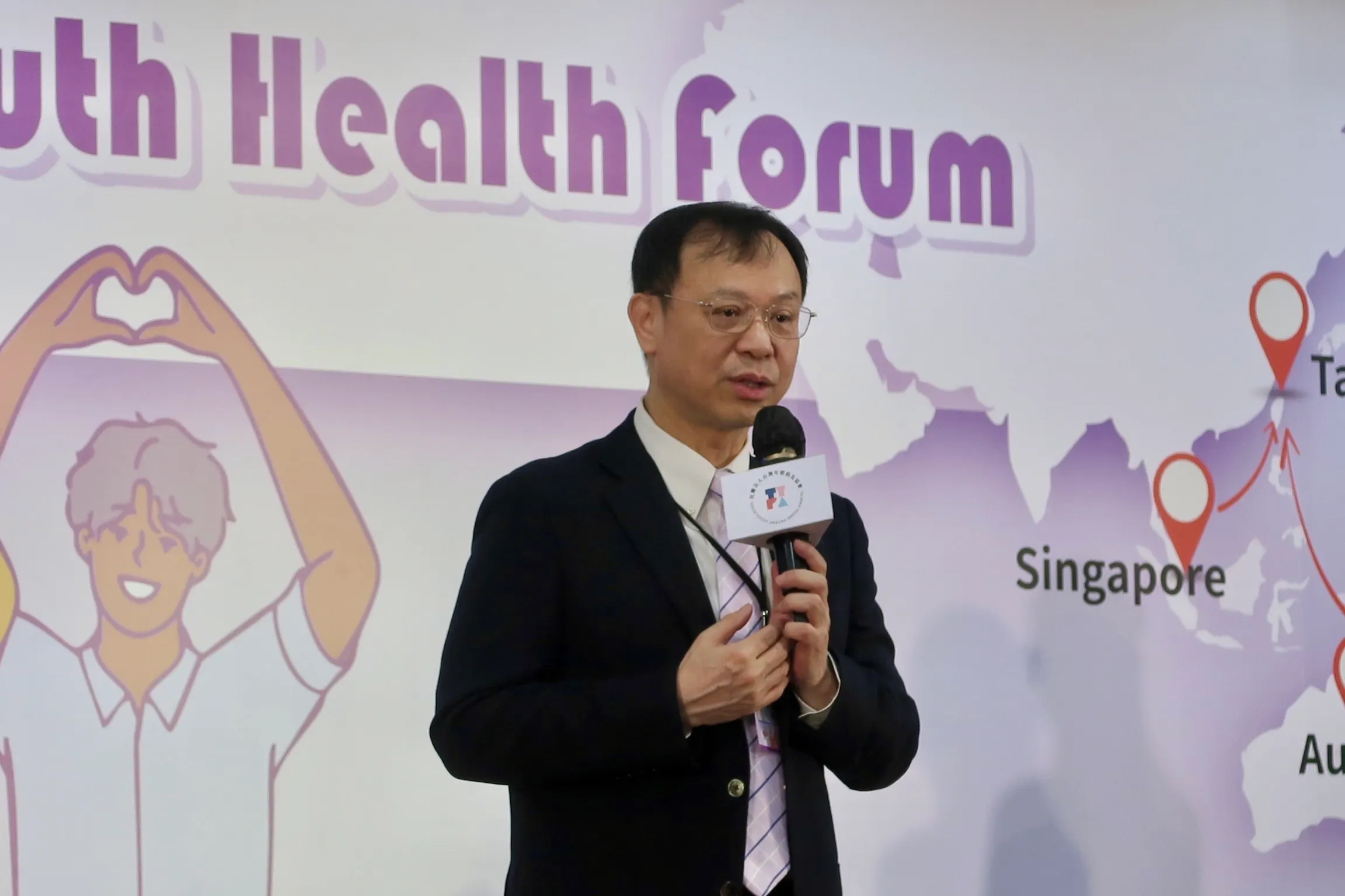 20250806-健保署長石崇良受邀在會中致詞時表示，過去健保一年投入癌症新藥費用約4億元，2023年增加到55億元，去年增加到逾百億元，今年想必還會繼續增加。（黃天如攝）