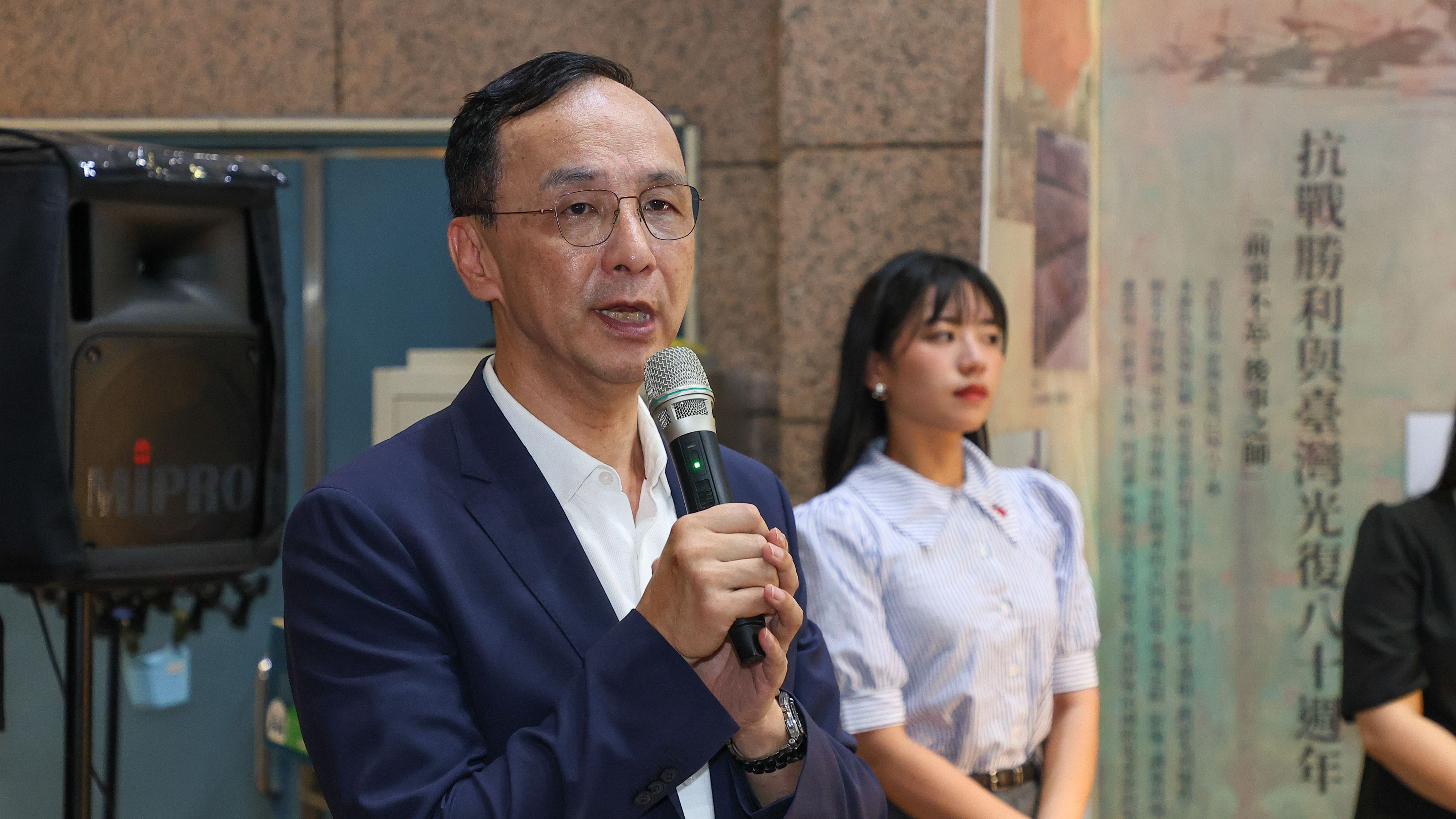 20250813-國民黨主席朱立倫13日出席「勝利與光復」抗戰勝利暨台灣光復80週年紀念展揭幕儀式。（顏麟宇攝）