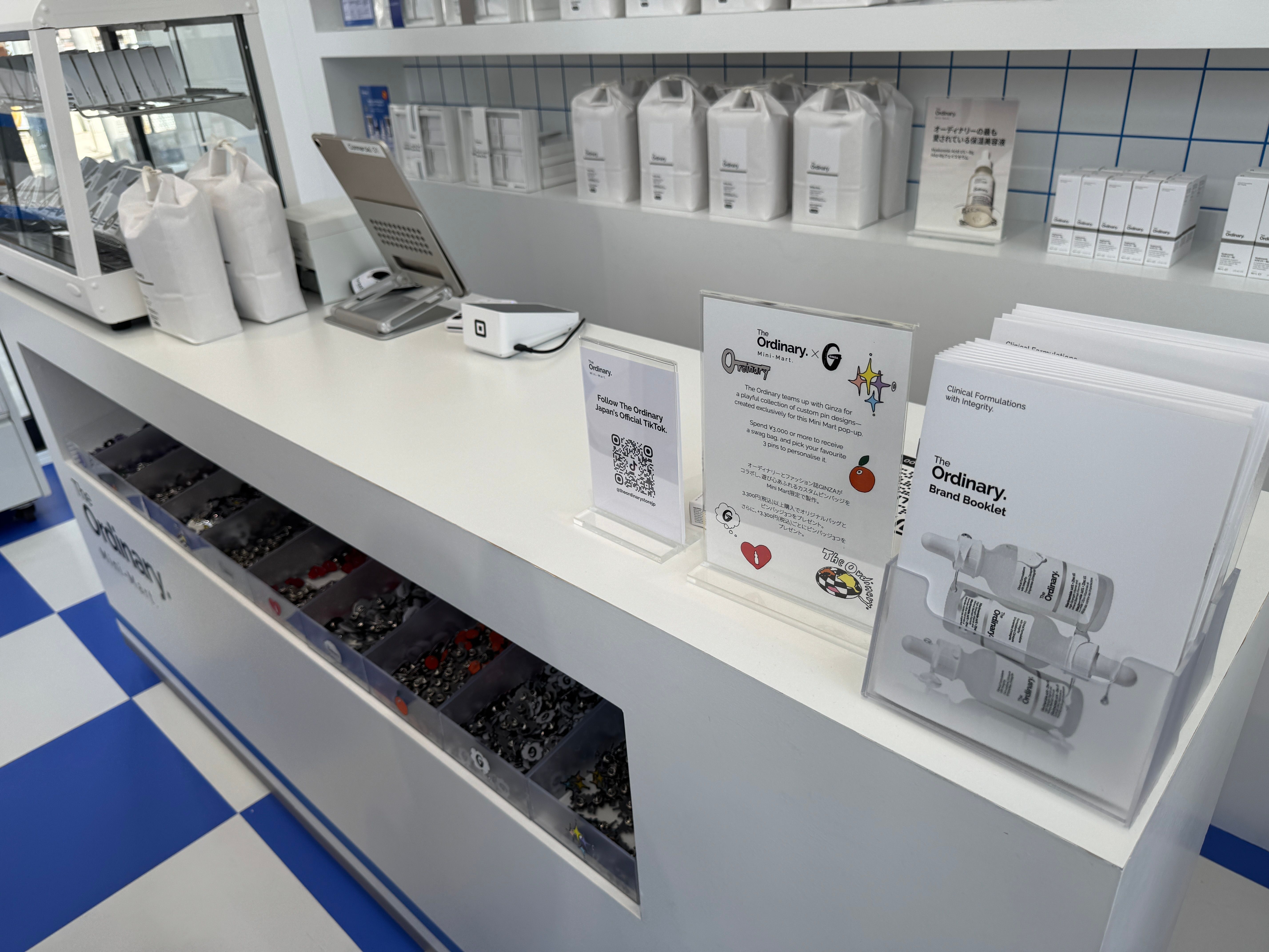 「The Ordinary」が下北沢でコンビニ風ポップアップを8月31日まで開催中。黃信維