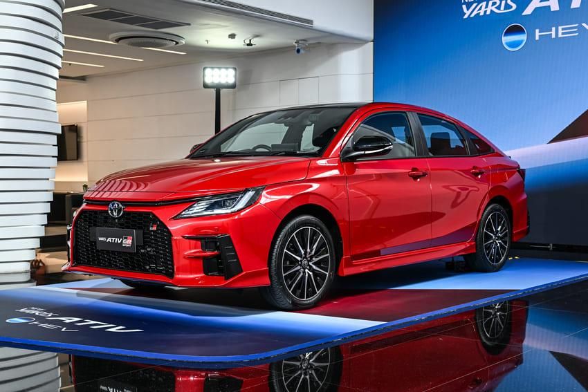 ▲泰國全新Toyota Vios HEV油電全球首發，1.5升油電超省油，還有超帥GR Sprot。（圖／Toyota）