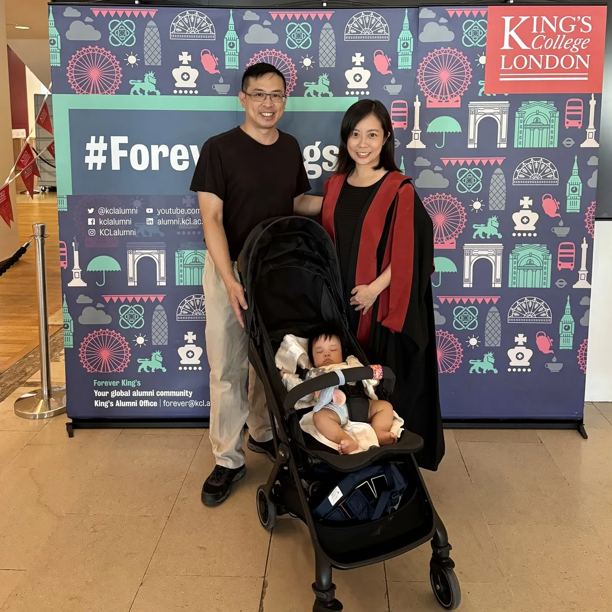 InSeed 創辦人蔡恩加（右）榮獲英國傑出校友商業創新類大獎。（圖／業者提供）