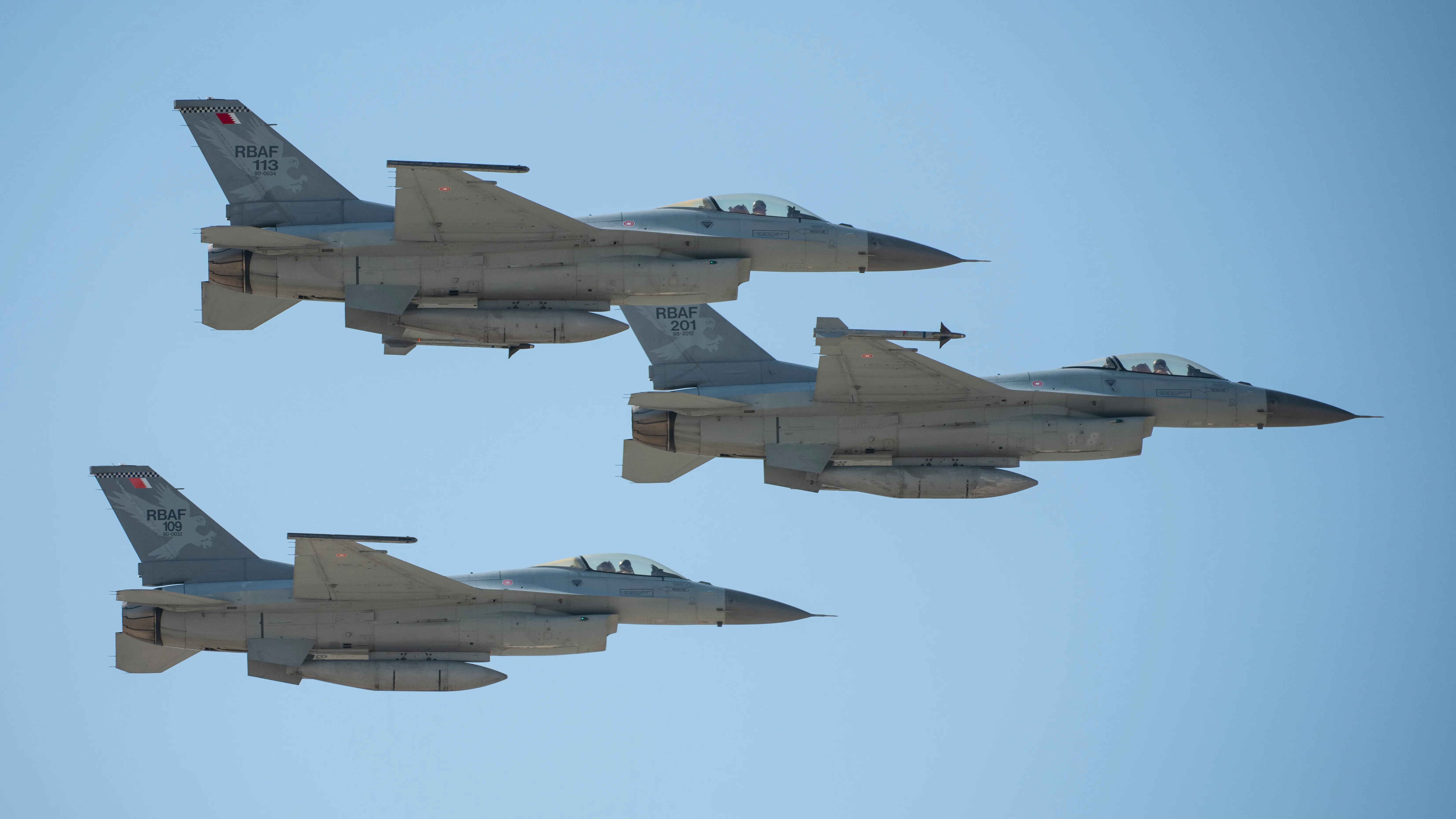 米国軍事販売プロジェクトのF-16 Block 70は60機以上があり、全体の配送は一年遅れ、2026年末までにはすべての機体がそろうと見込まれている。（米軍DVIDSウェブサイトより）