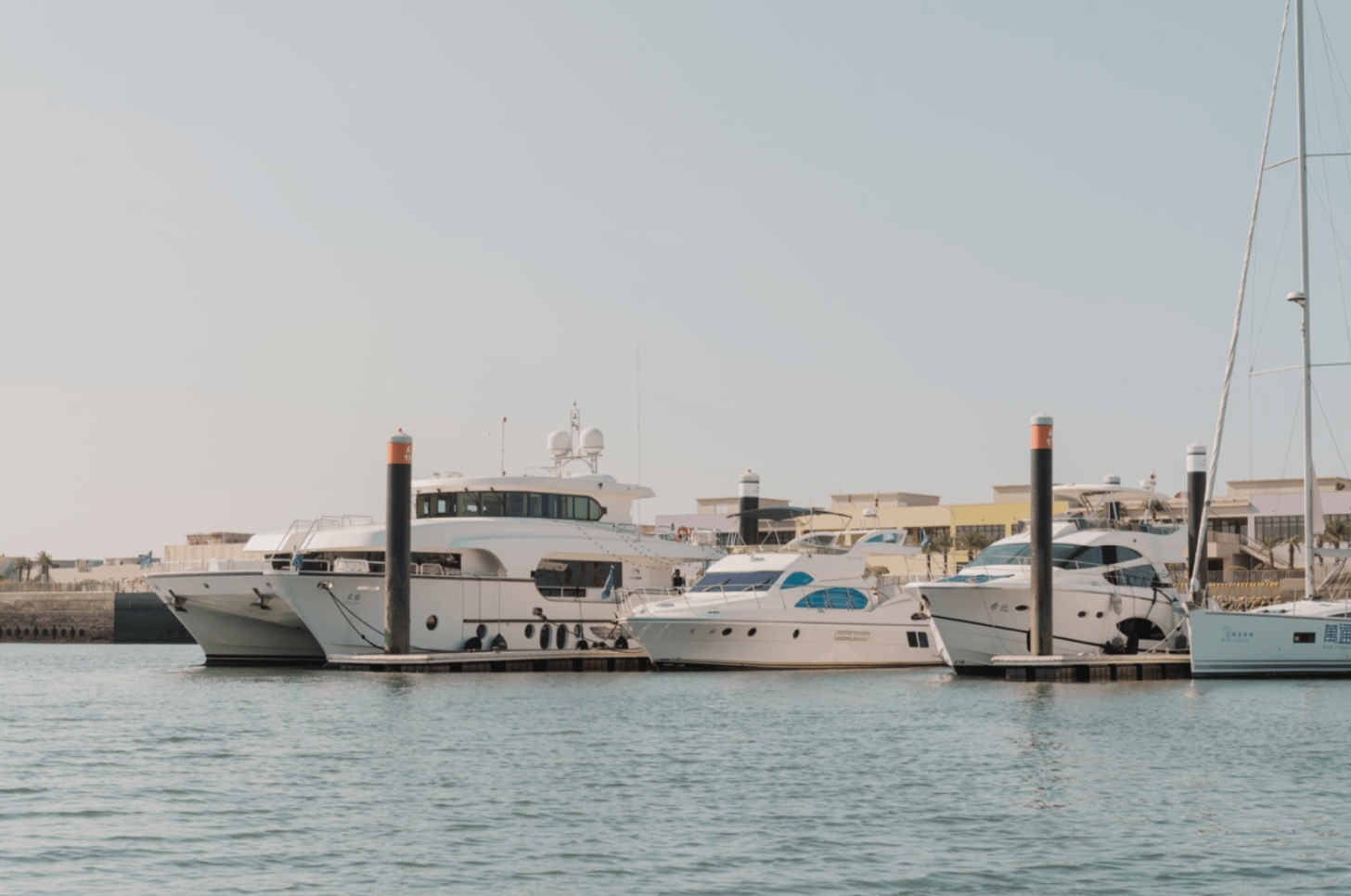 全新落成的亞果臺中港遊艇碼頭