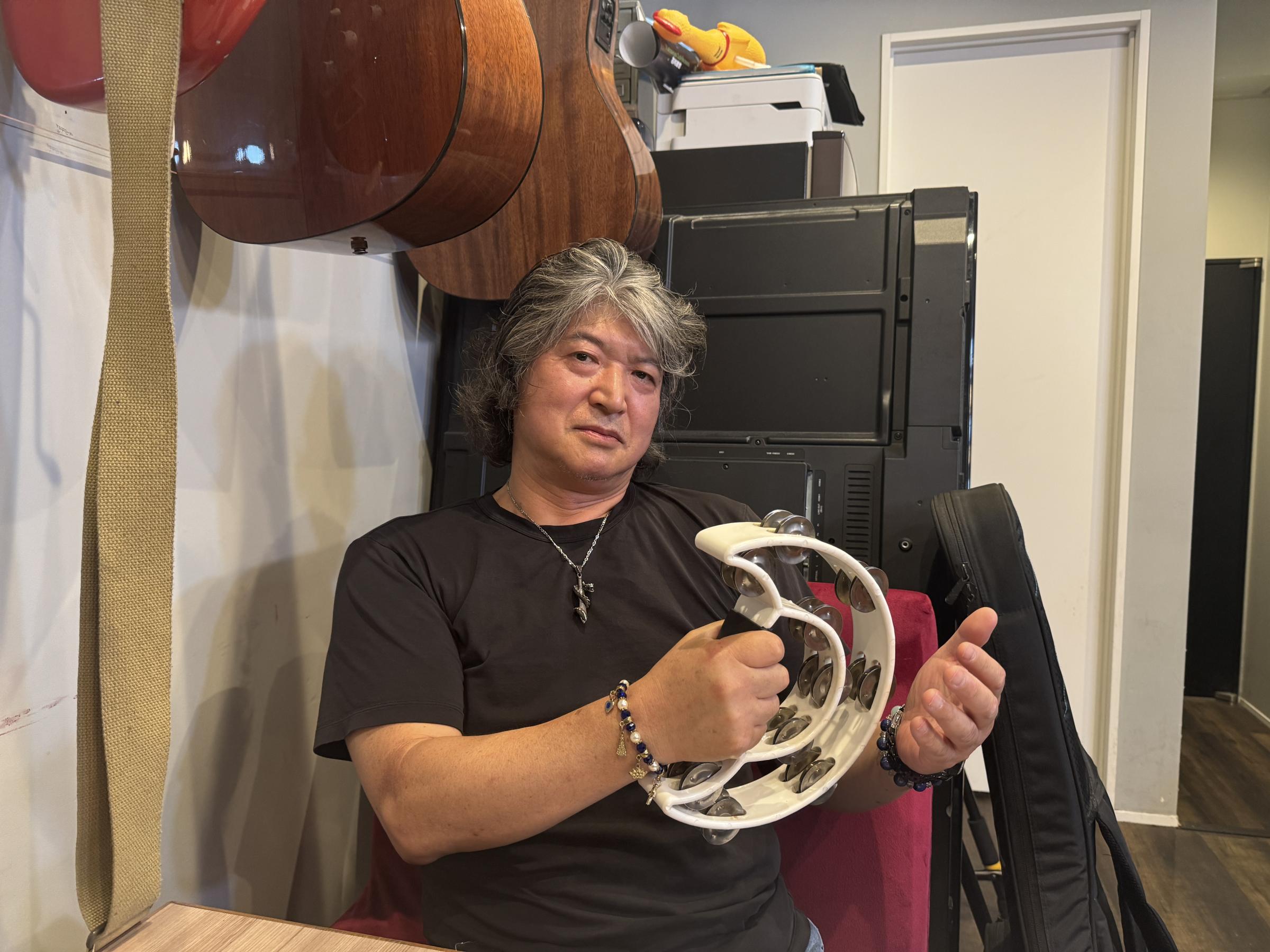 US ROCK BLAST 2025開催にあたり、《風傳媒》のインタビューに応じるアーバンシステム株式会社の小柴卓人社長。黃信維