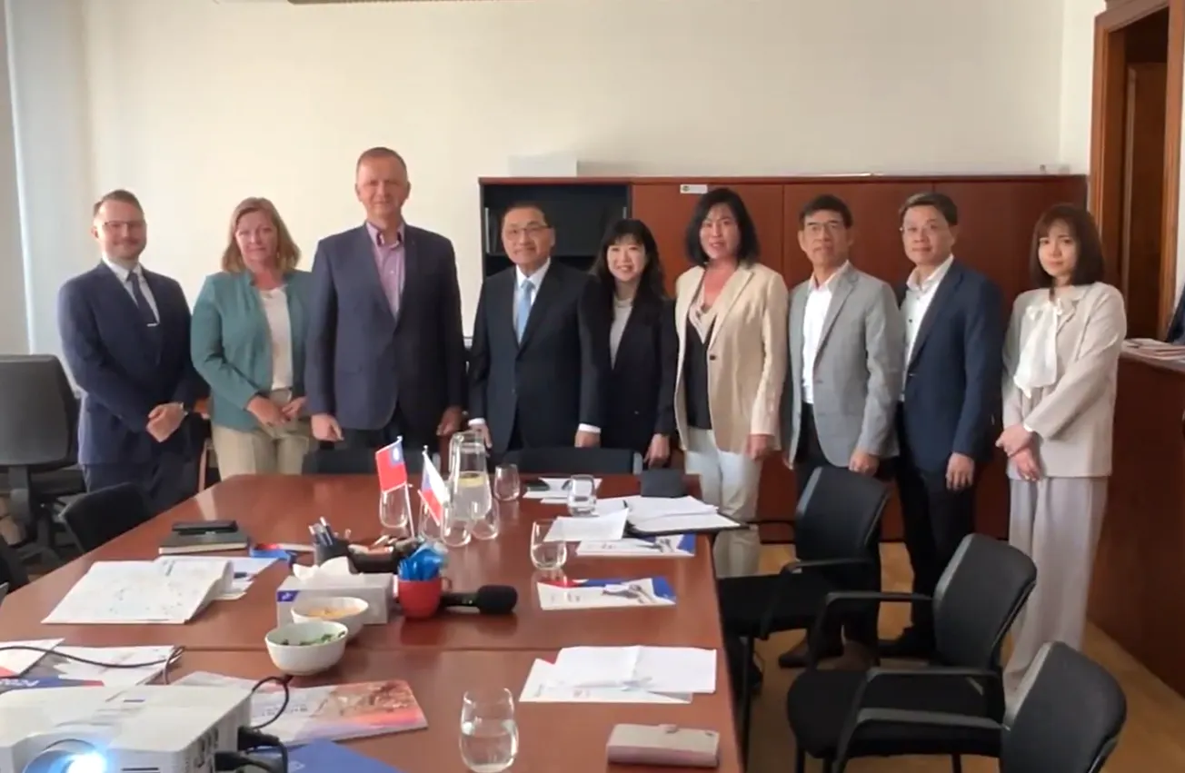 助新北產業進軍歐洲 侯友宜訪捷克投資促進局、外人投資協會。圖/新北市政府新聞局