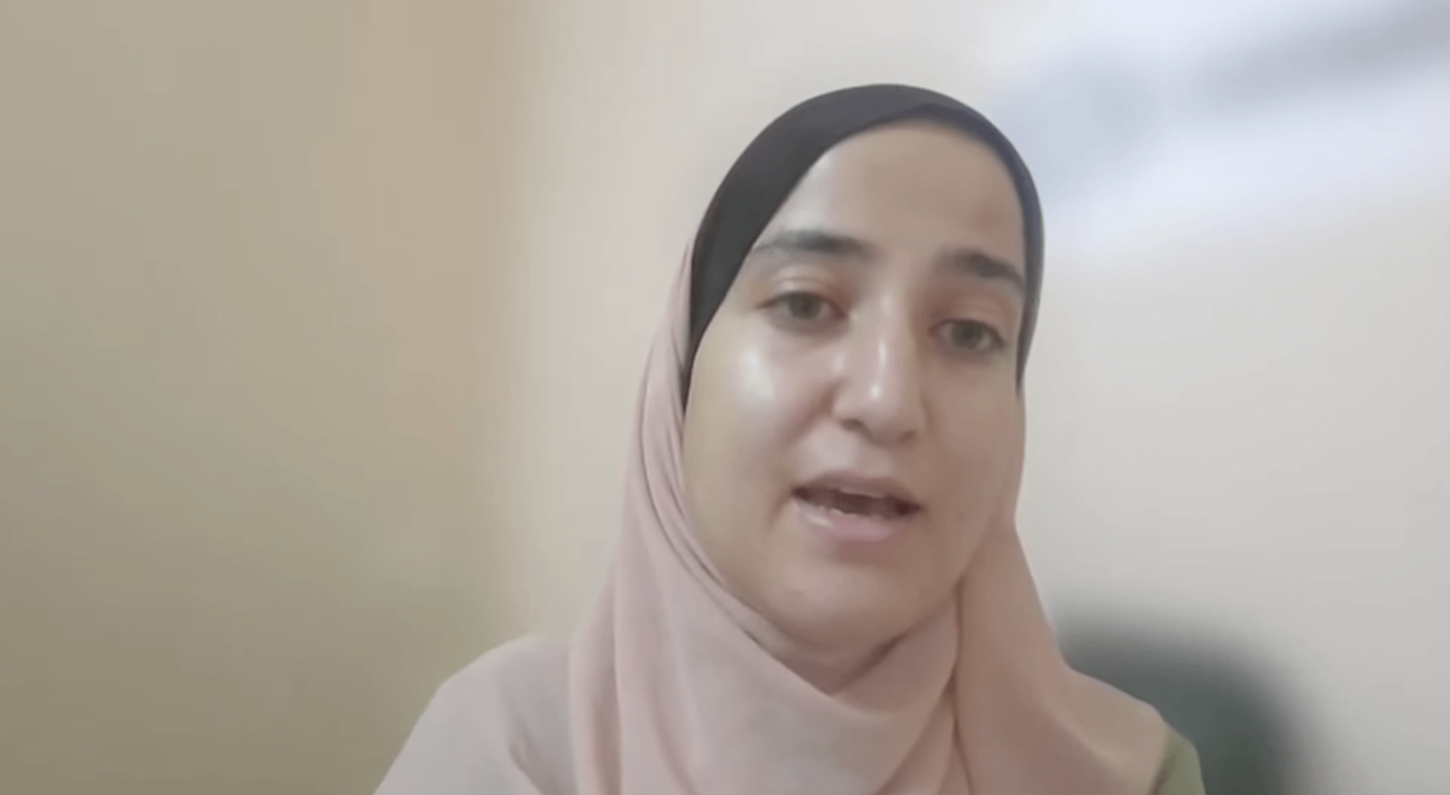 ガザの現実を描くドキュメンタリー「Voices from Gaza」がFCCJで紹介され、監督と製作陣が戦争の惨状と記録の意義を訴えた。FCCJ