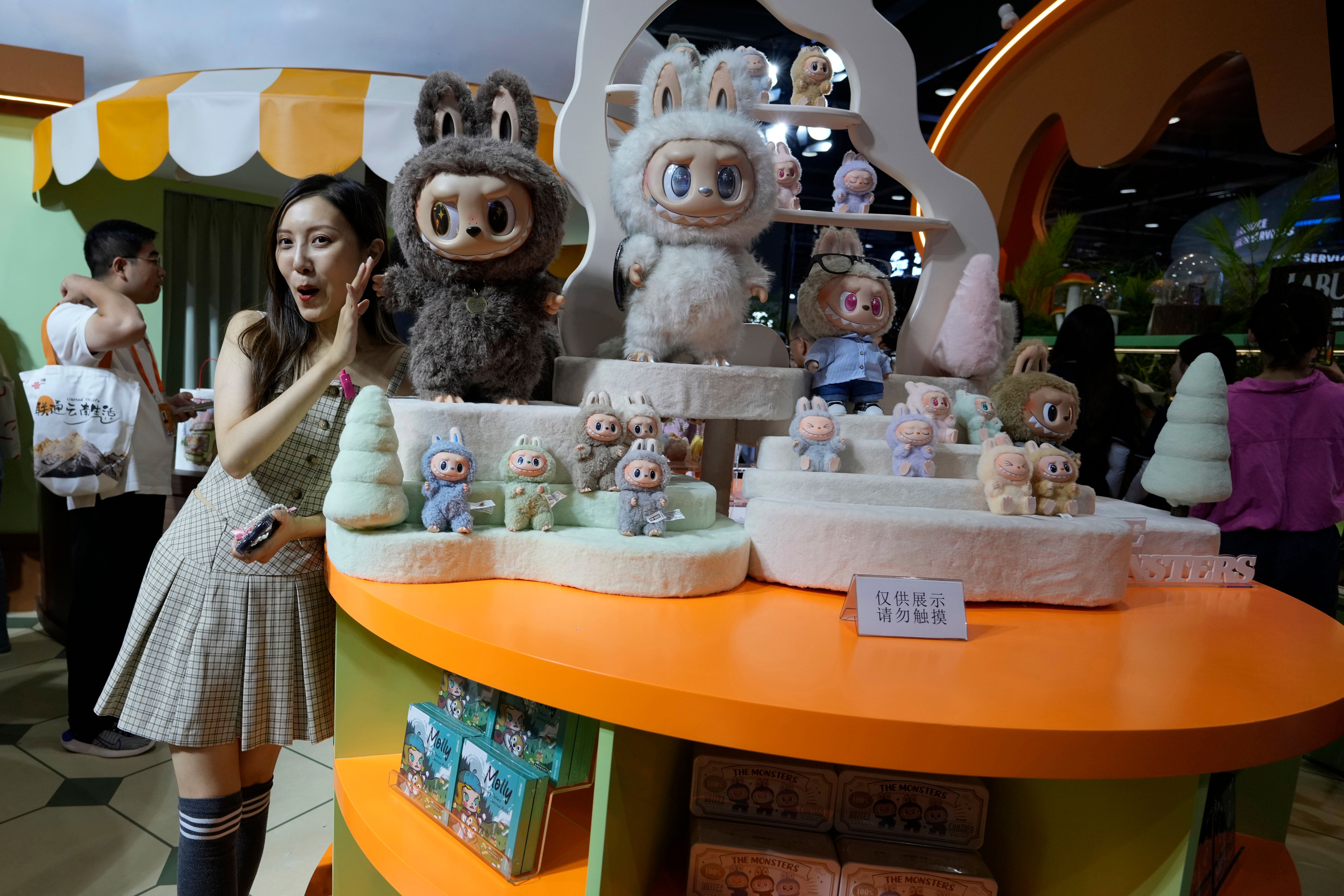 中國經濟、服貿會、泡泡瑪特、Labubu。（美聯社）