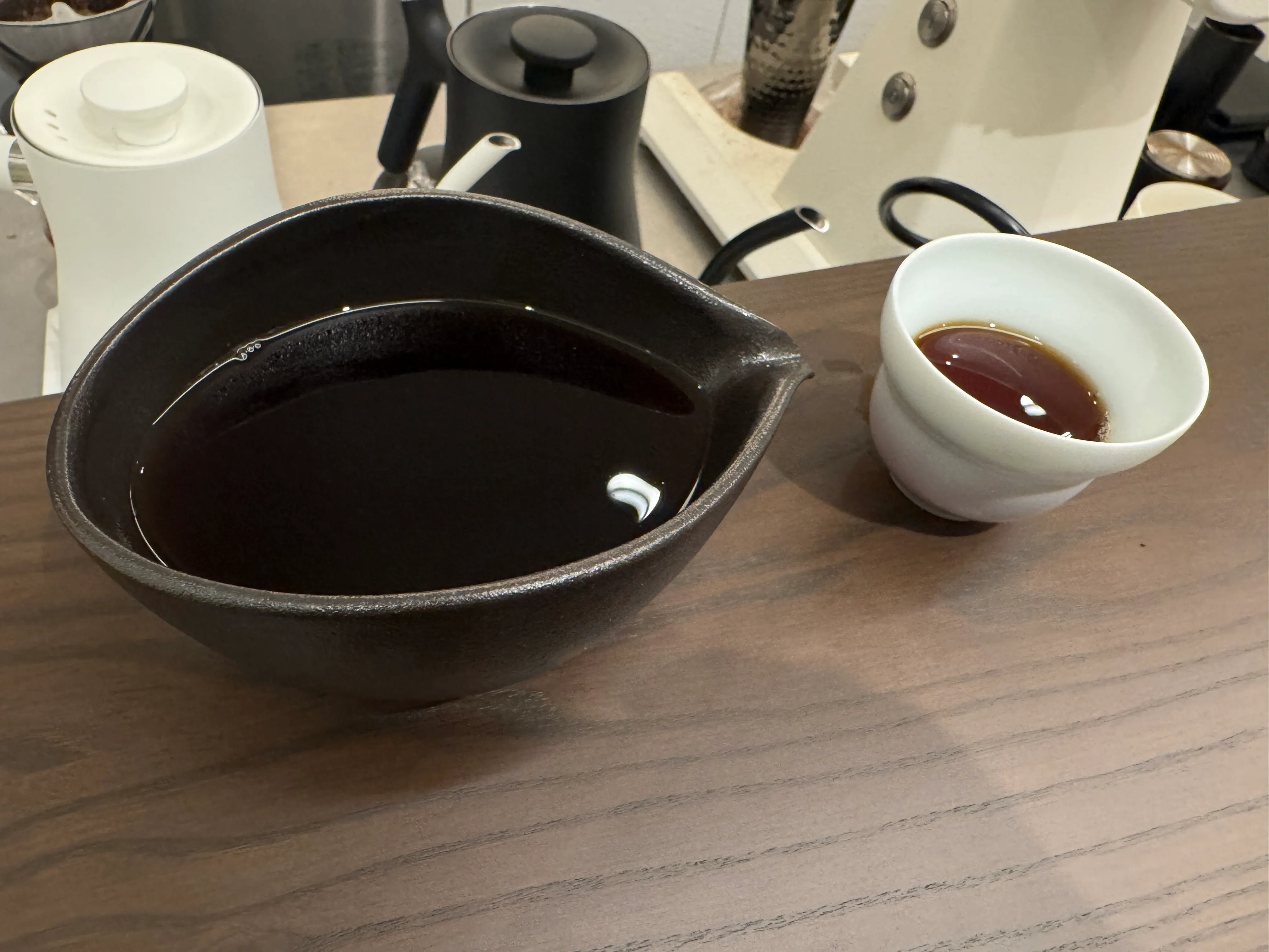 東日本橋に「Azure Coffee」誕生、雲南豆と多彩なメニューで“自由なコーヒー体験”を提案。黃信維