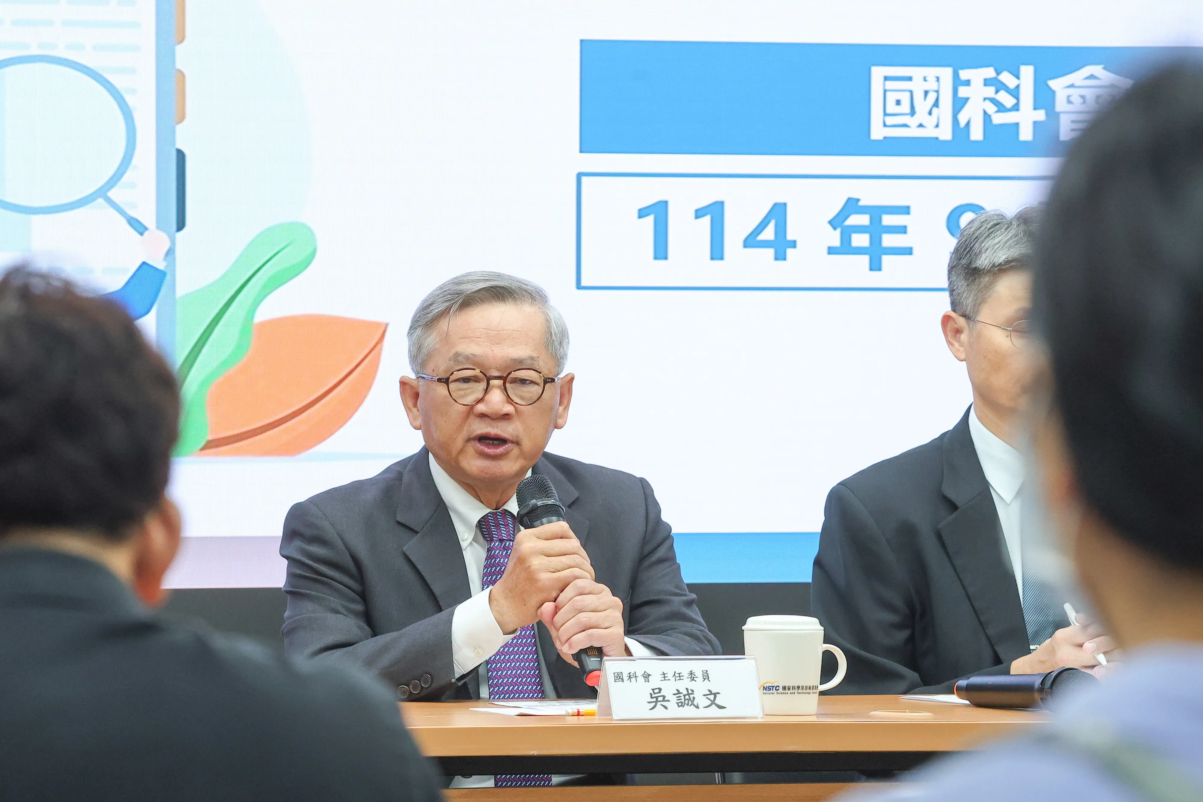 20250916-國科會主委吳誠文16日出席「台師大女足抽血事件処置結果及び強化管理機構」記者会見。（顏麟宇撮影）