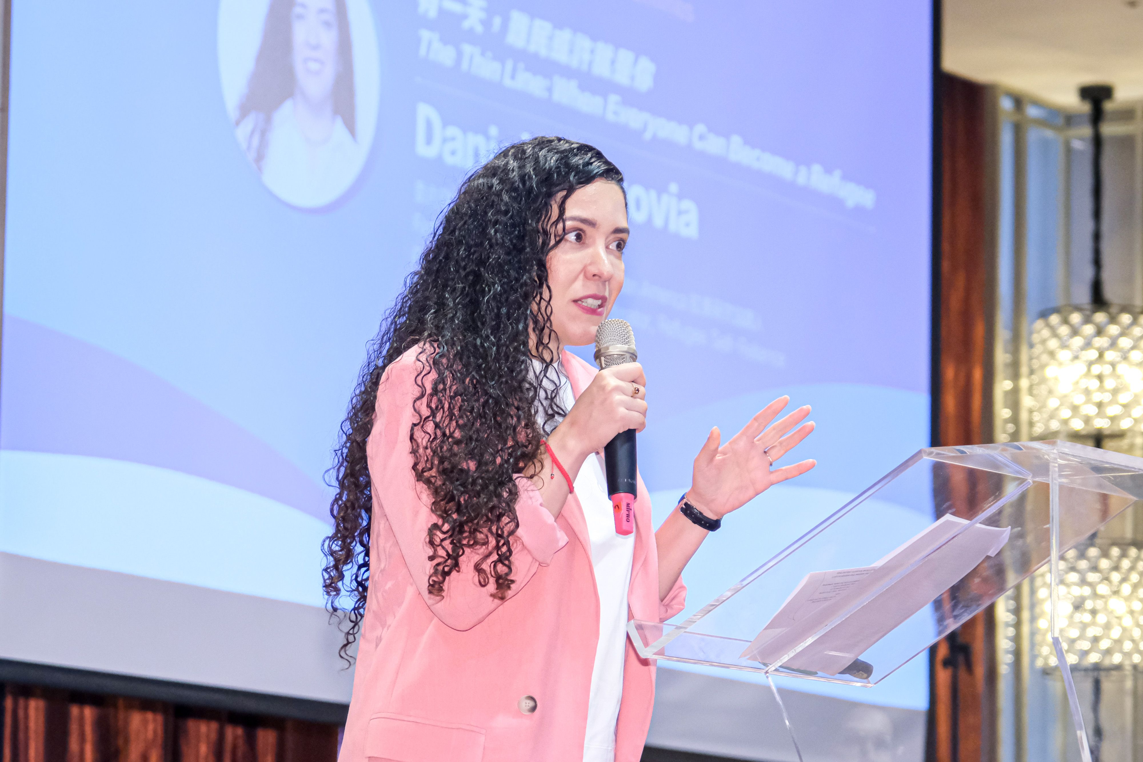 20250920-龍應台文化基金會20日於格萊天漾大飯店艋舺廳舉辦「2025 台北國際和平論壇」，圖為拉美夥伴與研究協調人 Daniela Segovia。（劉偉宏攝）