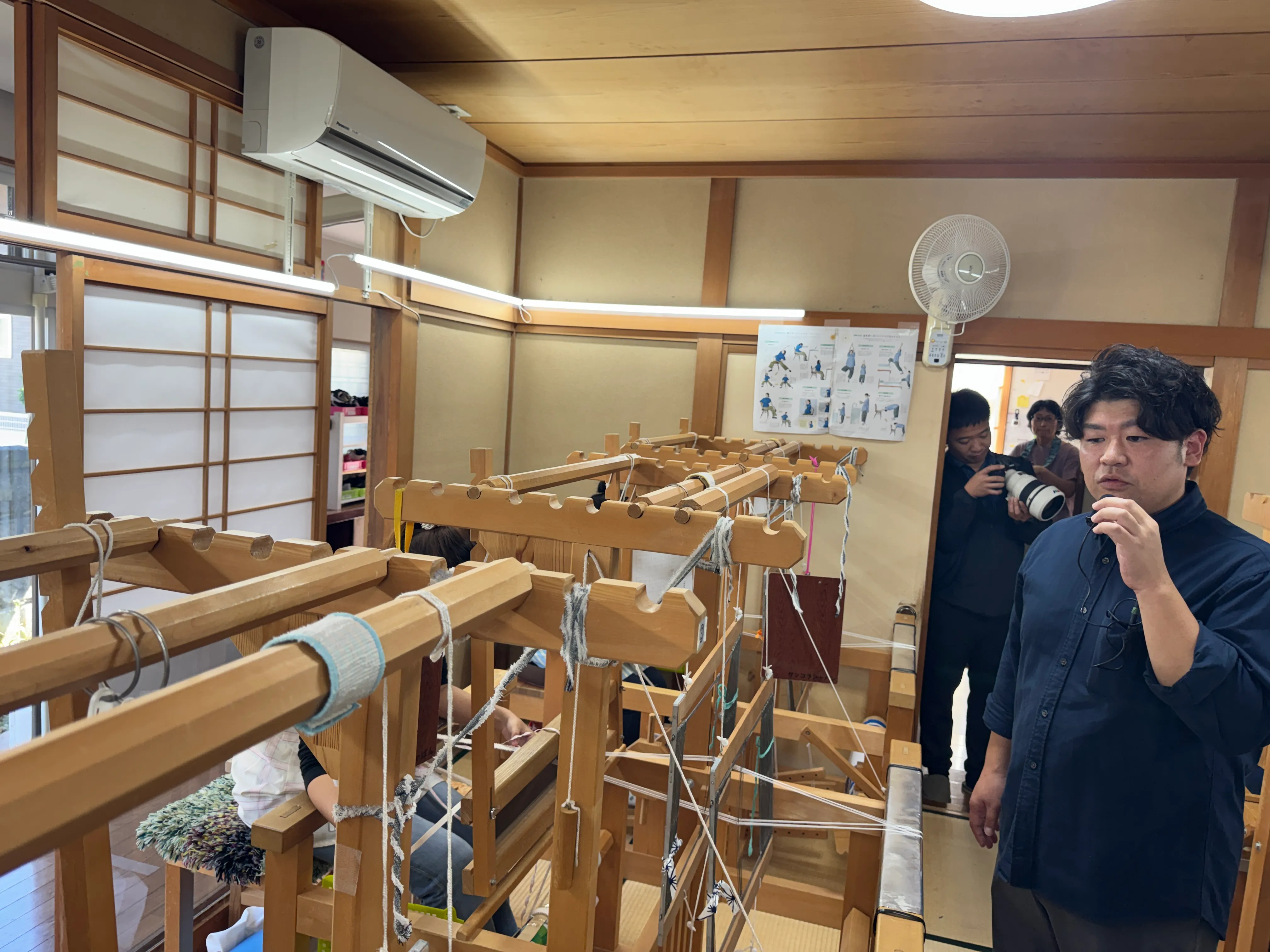 幸呼来Japanは、江戸時代から伝わる裂き織を通じて障害者の就労支援と伝統工芸の継承を両立させている。黃信維