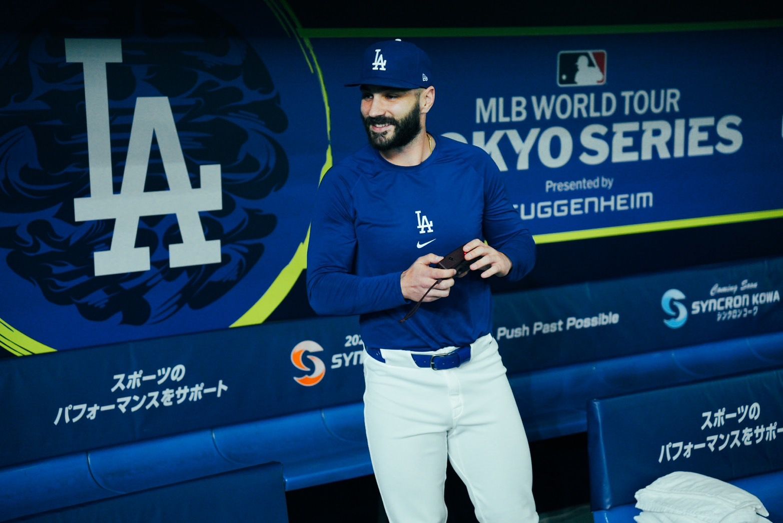 ドジャースの新守護神タナー・スコットは、大型契約で加入した今季57試合登板も救援失敗が相次ぎ、古巣から「裏切者」と呼ばれつつ「どうでもいいや」と語る波乱の一年となった。張瑜庭